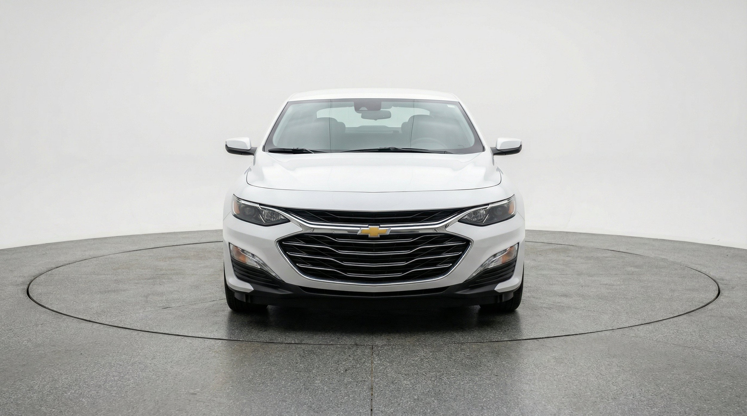 Thumbnail: 2024 Chevrolet Malibu - 2