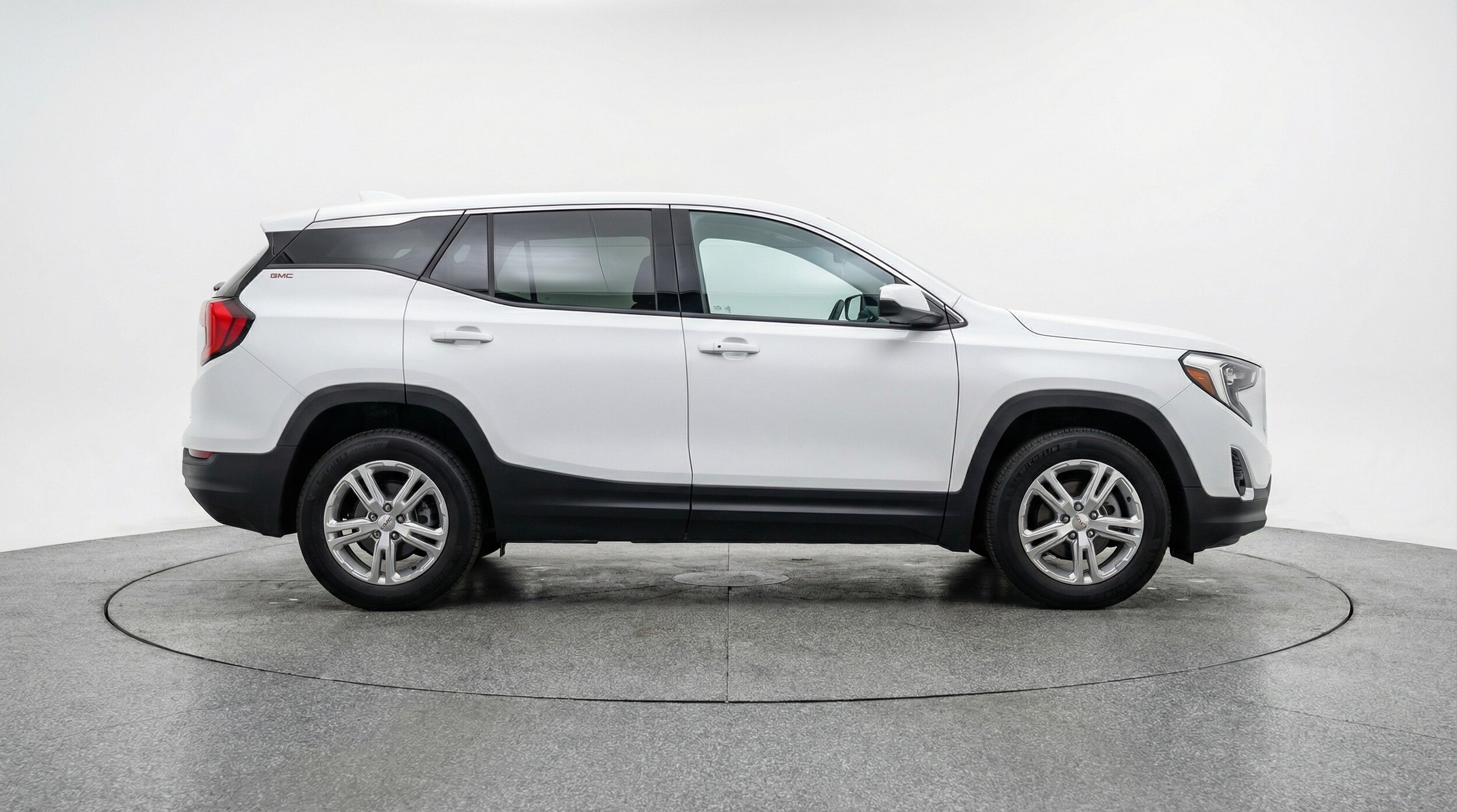 Thumbnail: 2024 GMC Terrain - 8