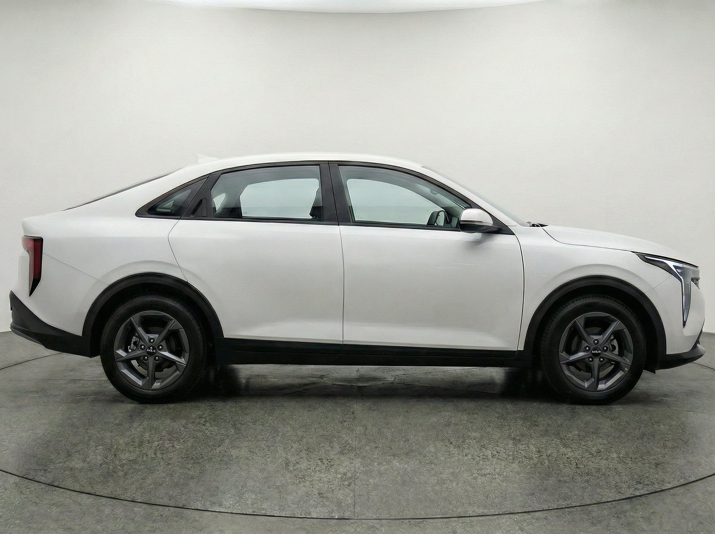 Thumbnail: 2025 Kia K4 - 11