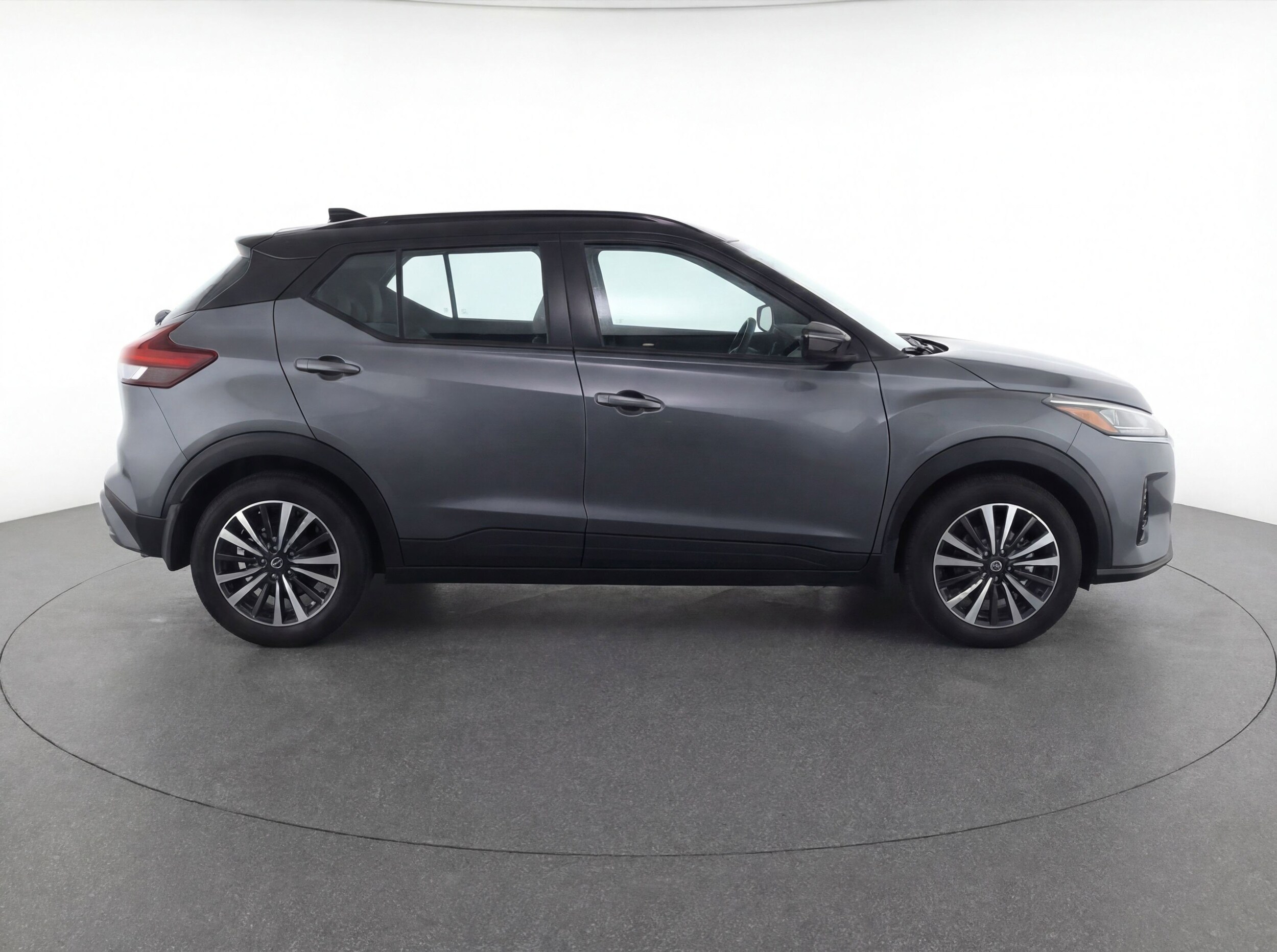 Thumbnail: 2024 Nissan Kicks - 11