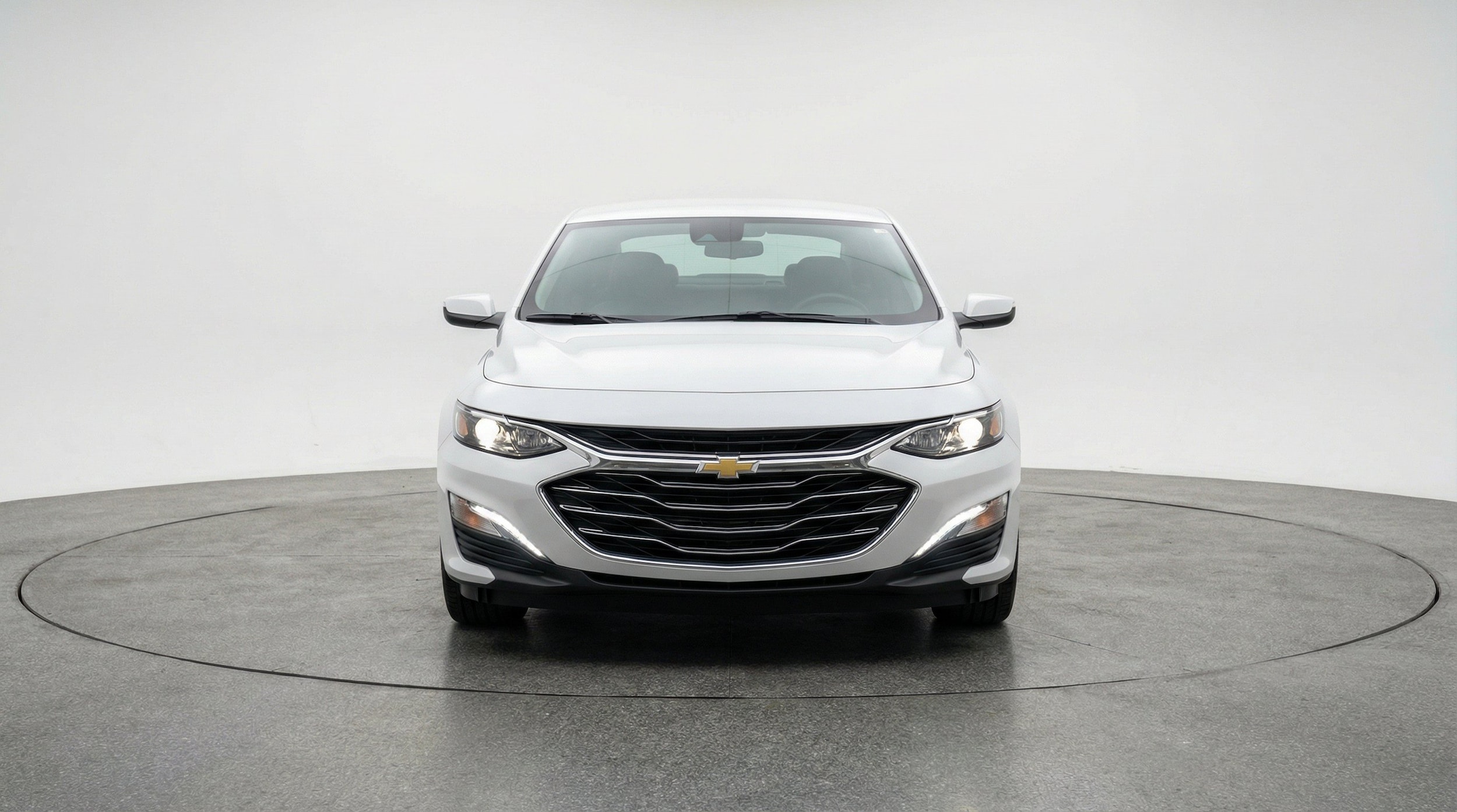 Thumbnail: 2024 Chevrolet Malibu - 2