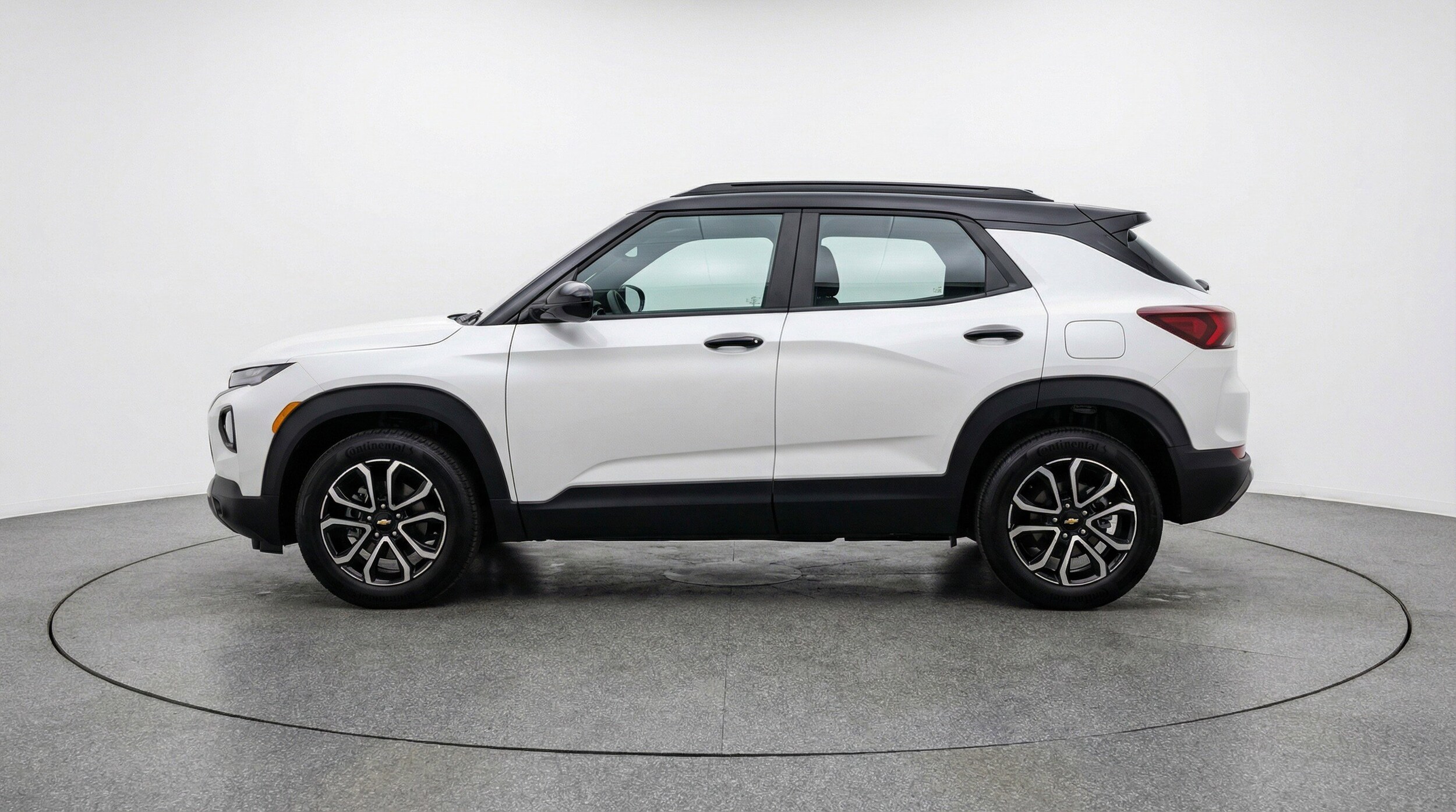 Thumbnail: 2025 Chevrolet TrailBlazer - 5