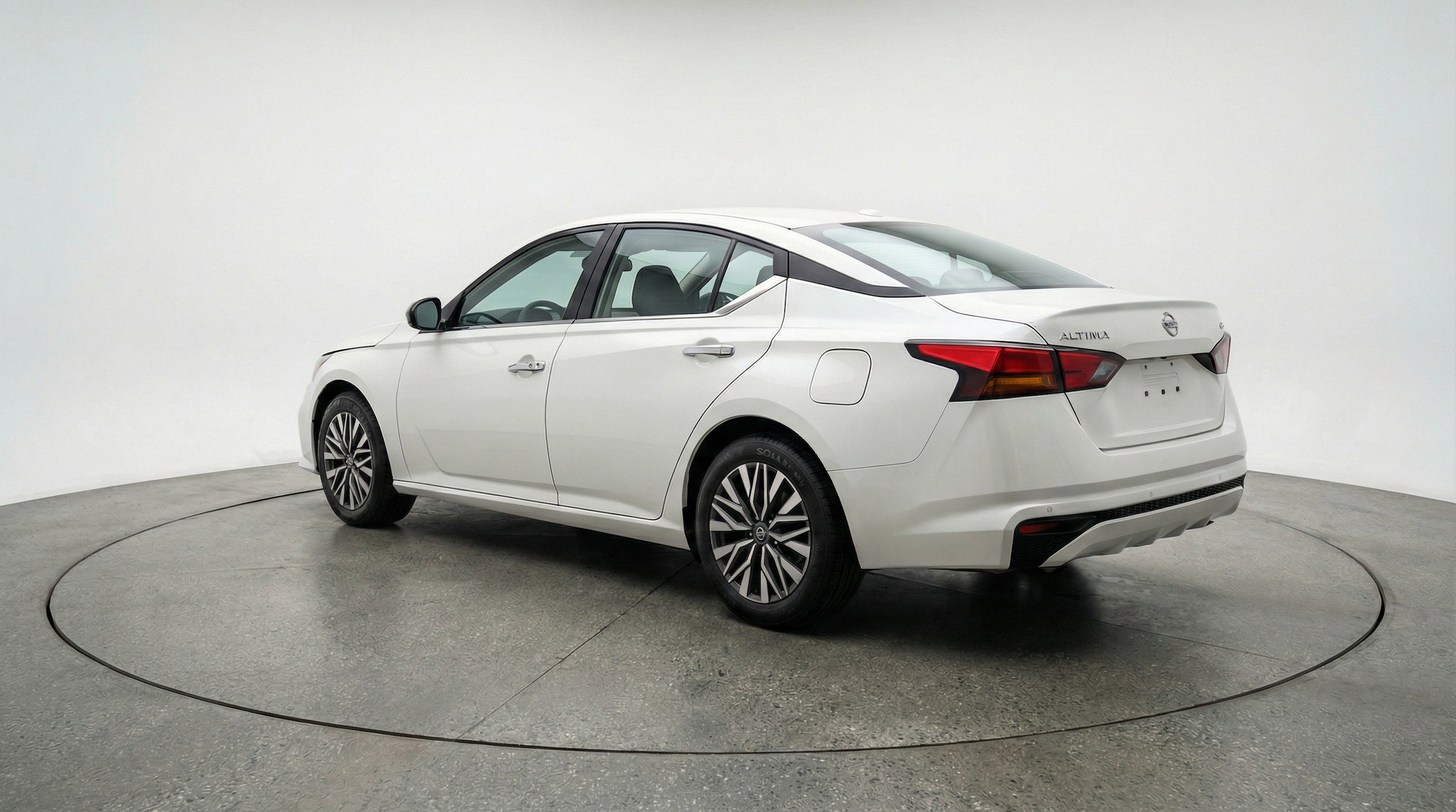 Thumbnail: 2025 Nissan Altima - 6
