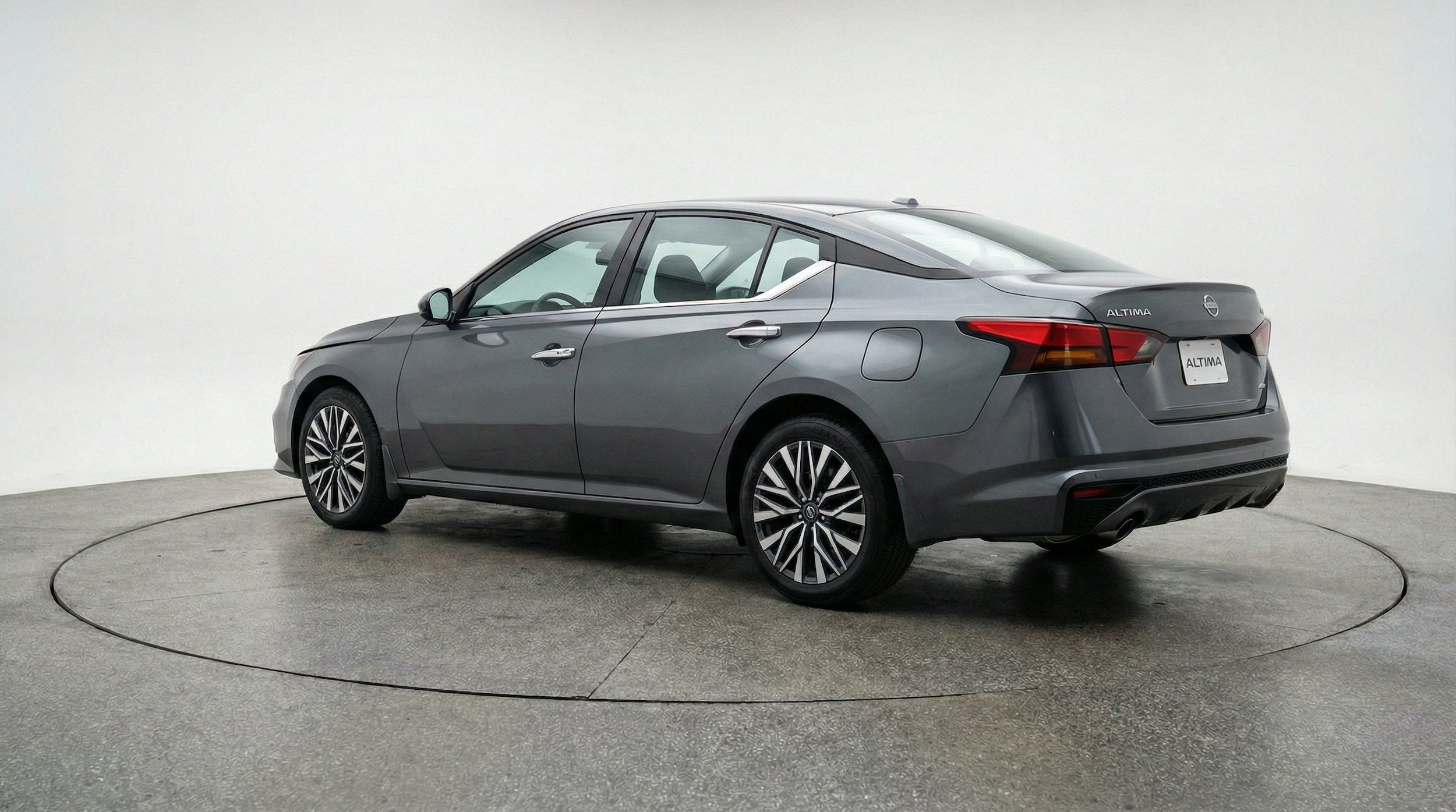 Thumbnail: 2025 Nissan Altima - 6