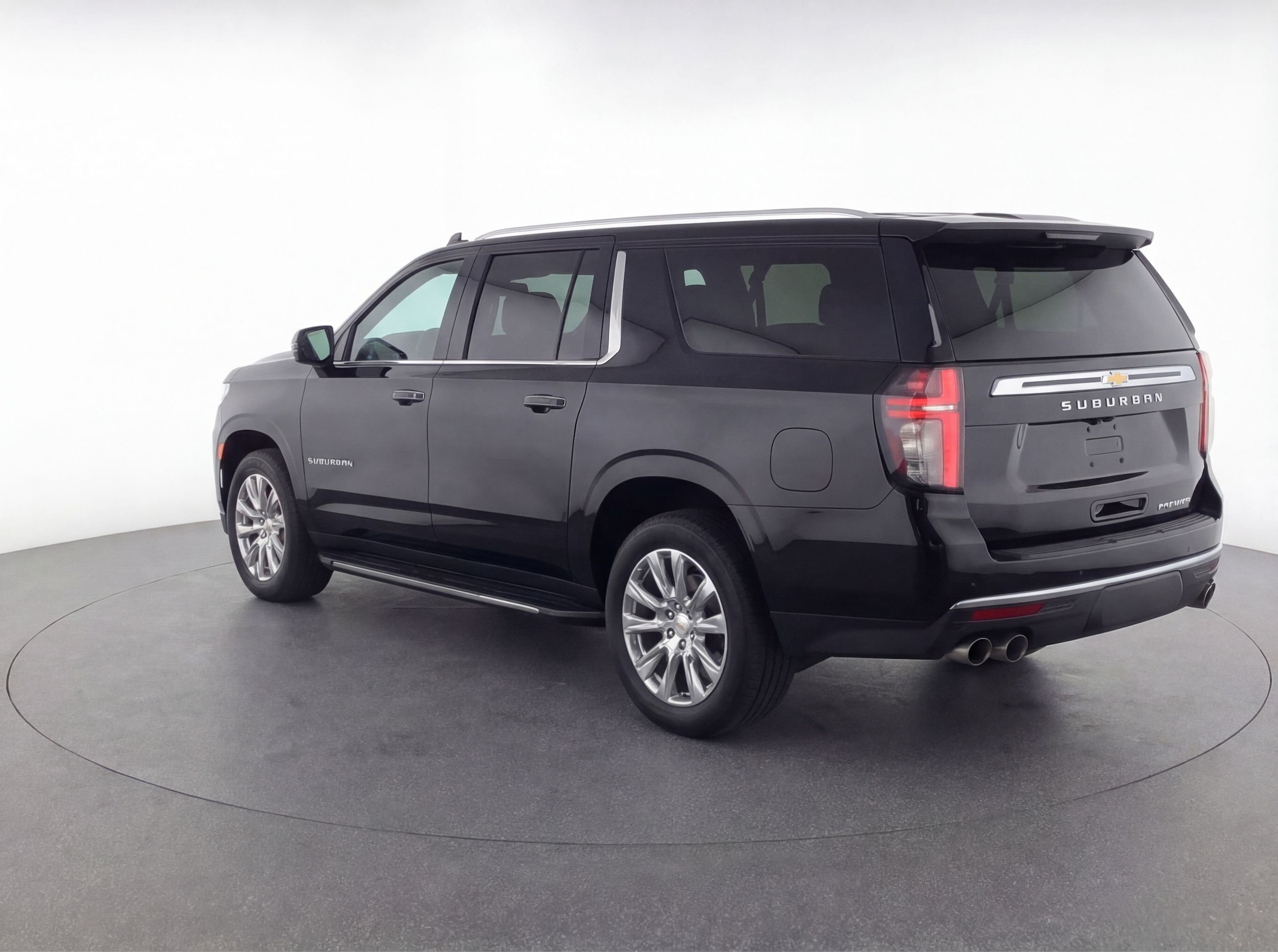 Thumbnail: 2023 Chevrolet Suburban - 6