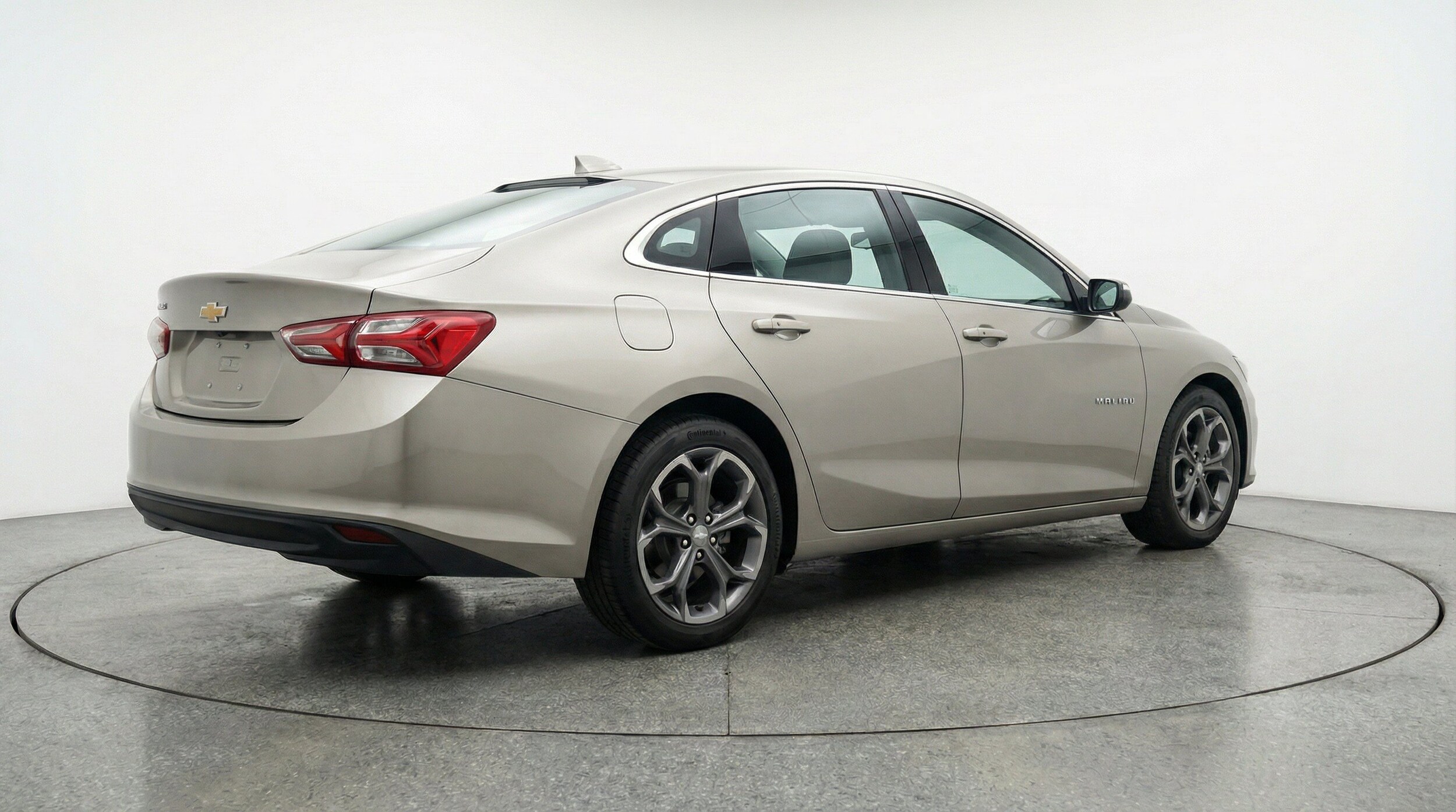 Thumbnail: 2024 Chevrolet Malibu - 9