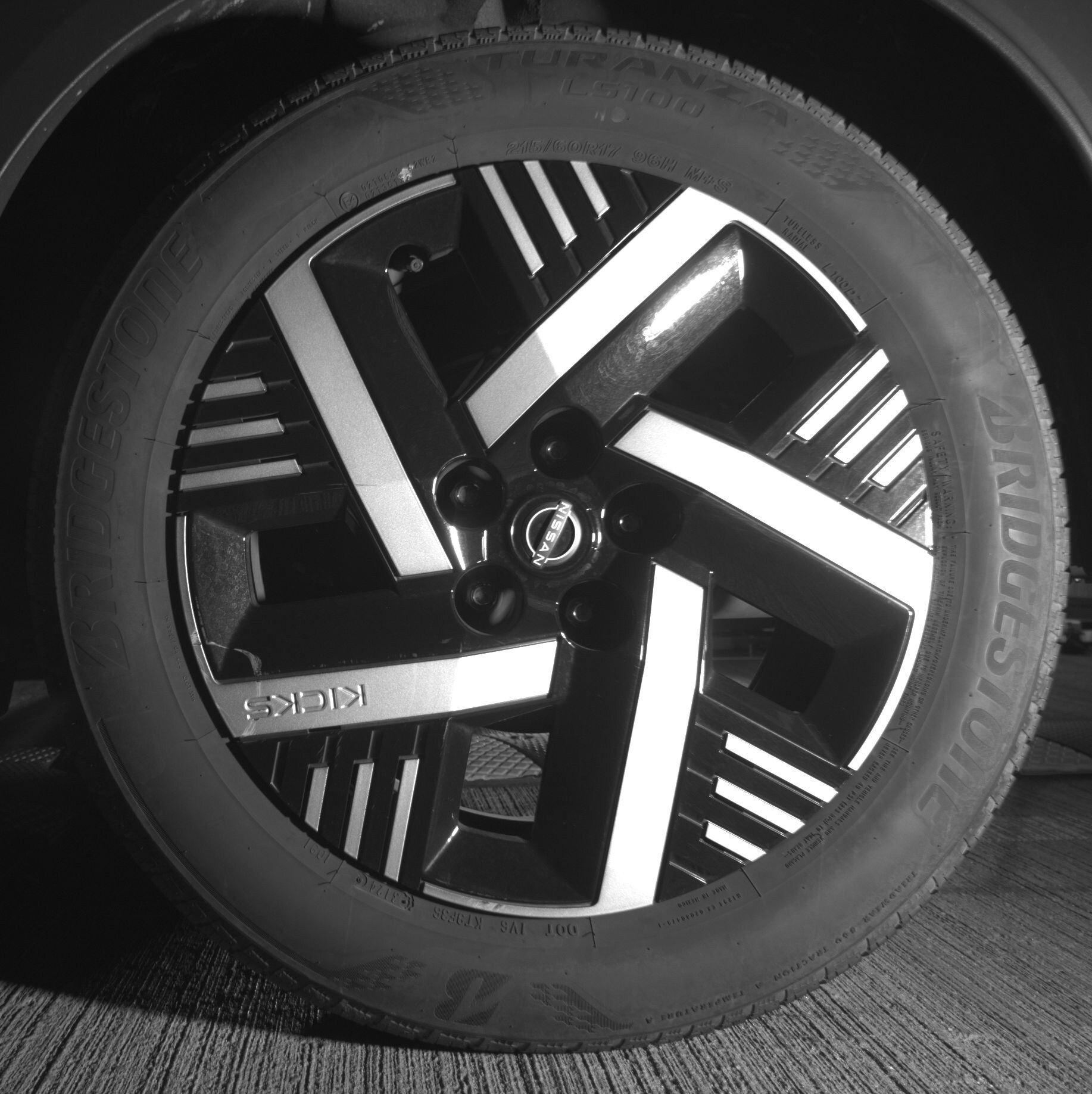 Thumbnail: 2025 Nissan Kicks - 11