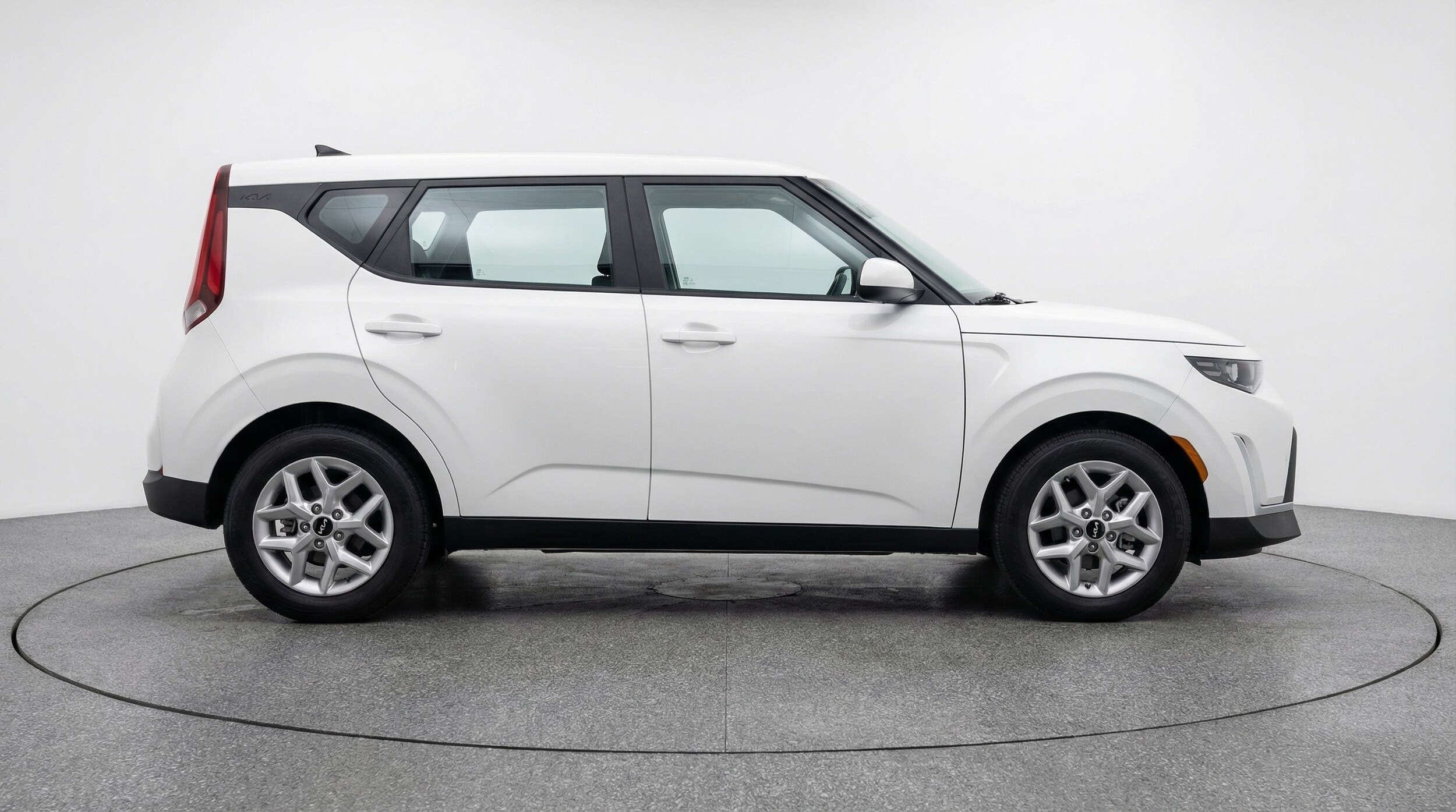 Thumbnail: 2025 Kia Soul - 8