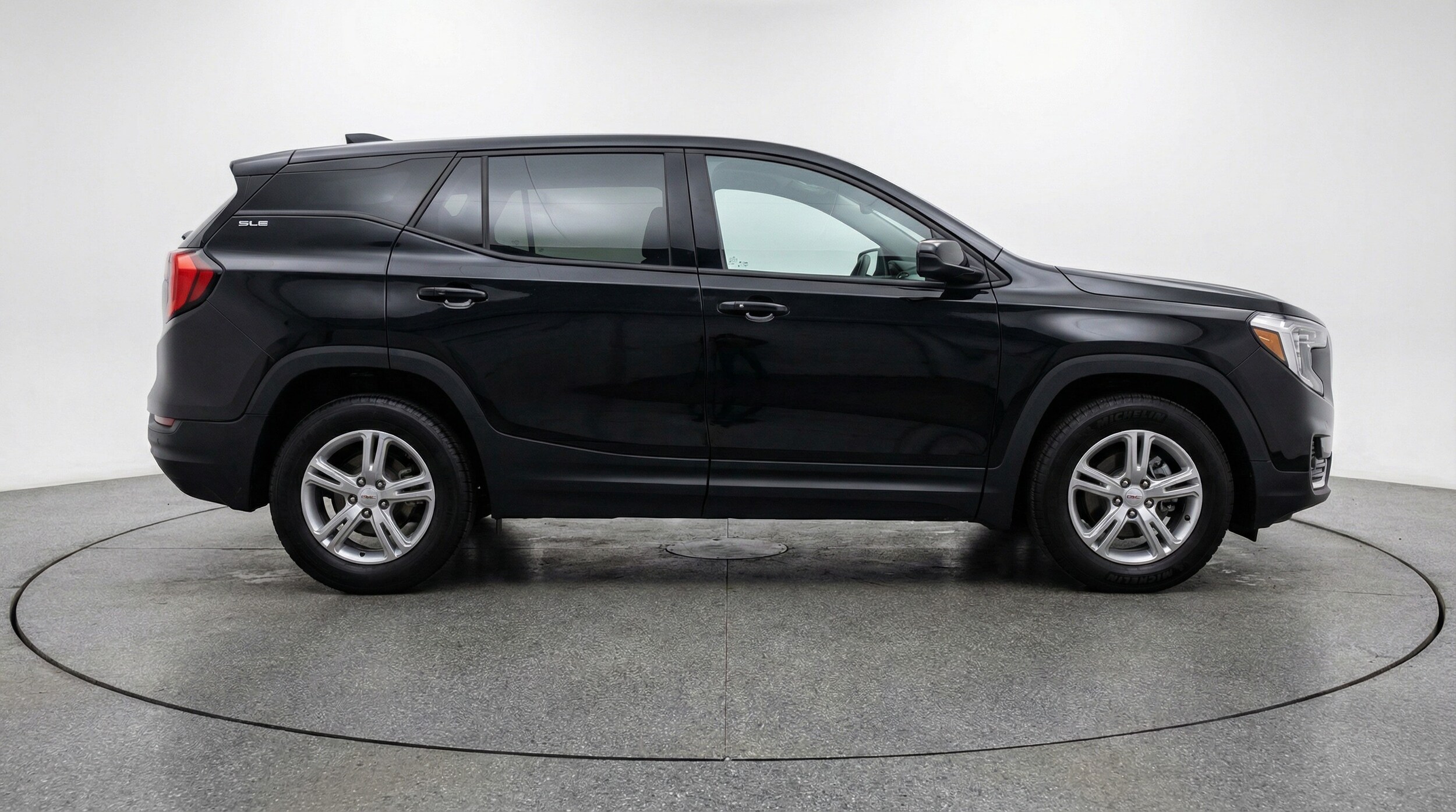 Thumbnail: 2024 GMC Terrain - 8