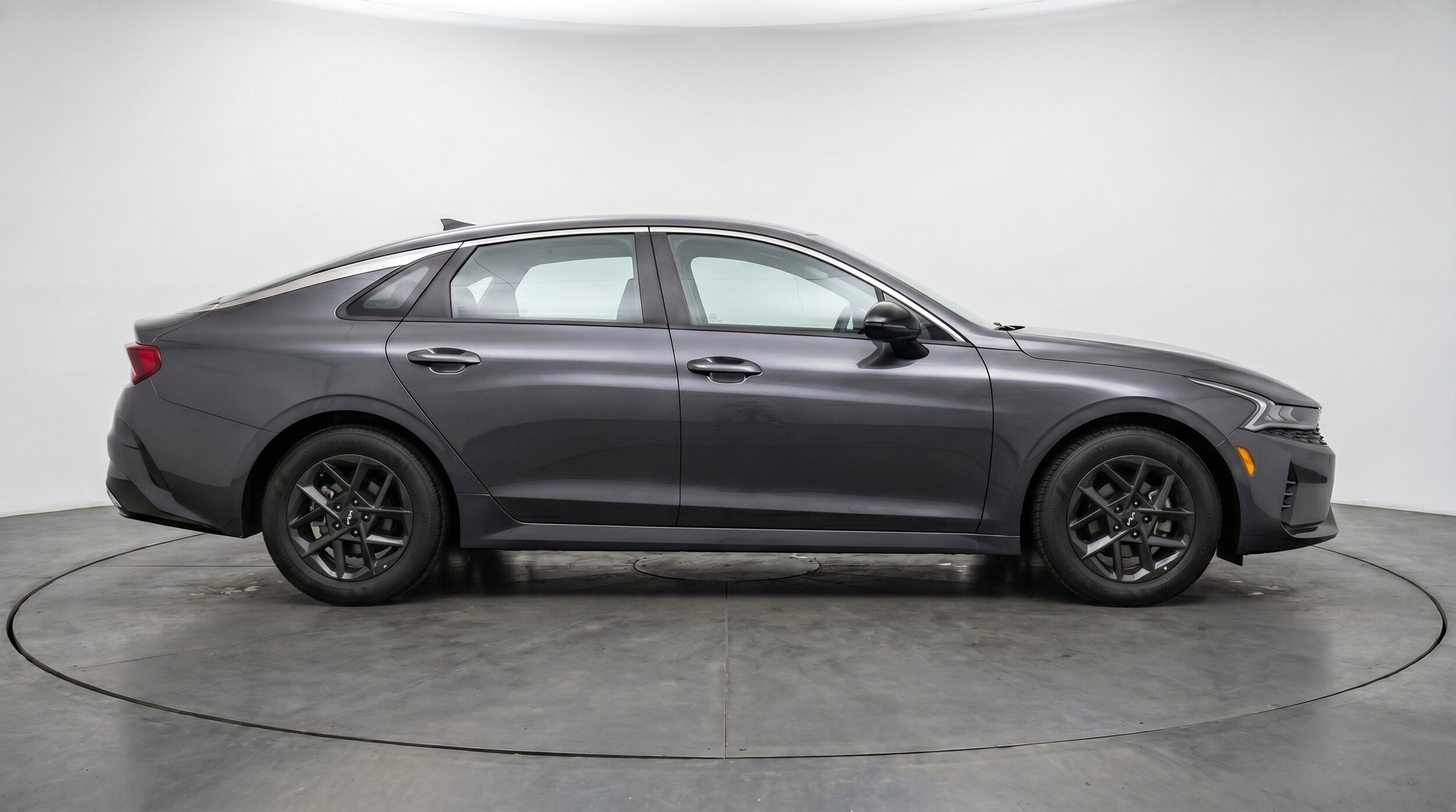 Thumbnail: 2025 Kia K5 - 11