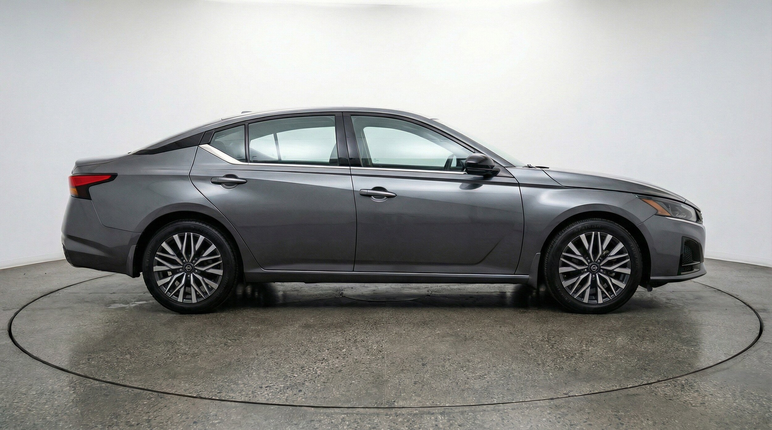 Thumbnail: 2025 Nissan Altima - 11