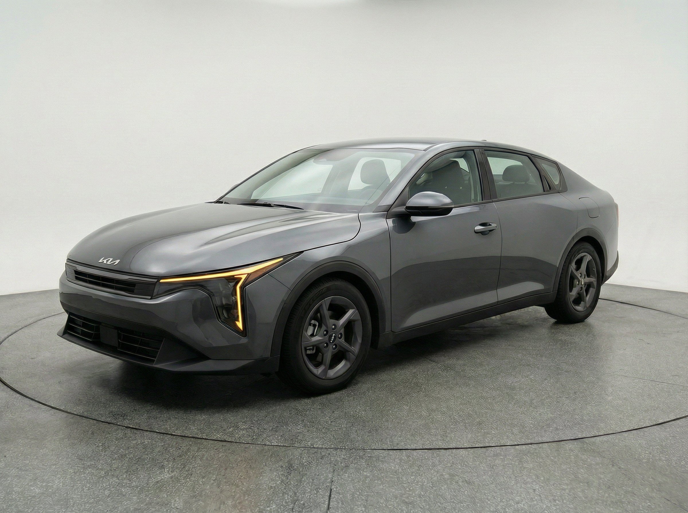 Thumbnail: 2025 Kia K4 - 3