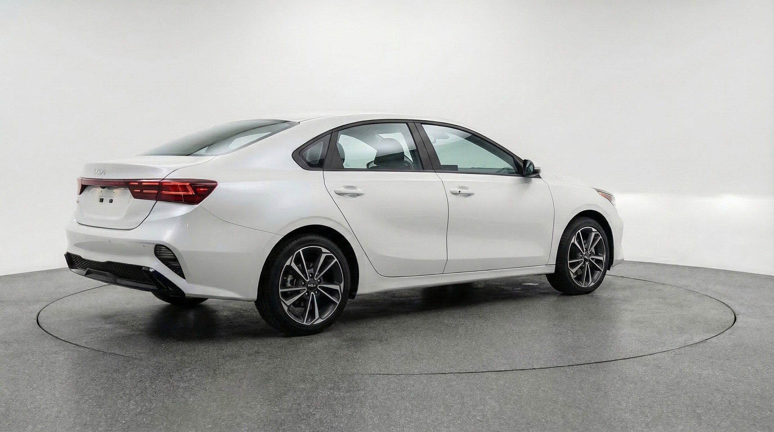 Thumbnail: 2024 Kia Forte - 9