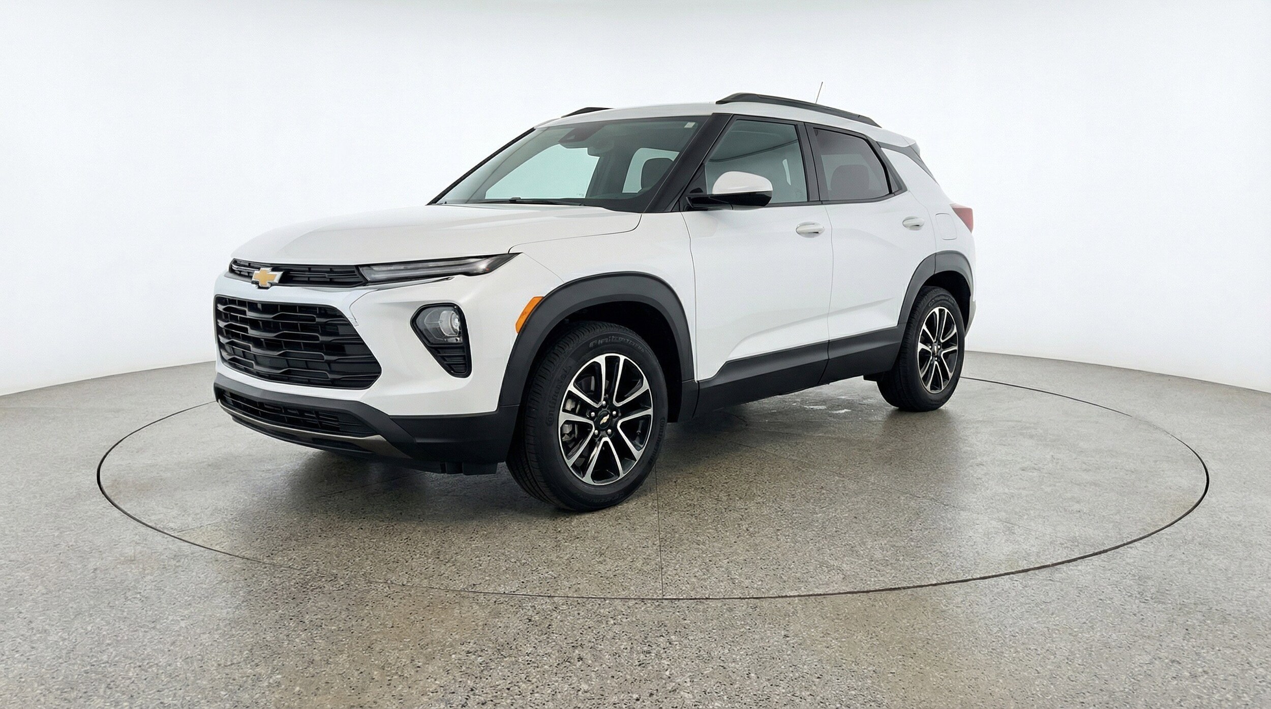 Thumbnail: 2025 Chevrolet TrailBlazer - 3