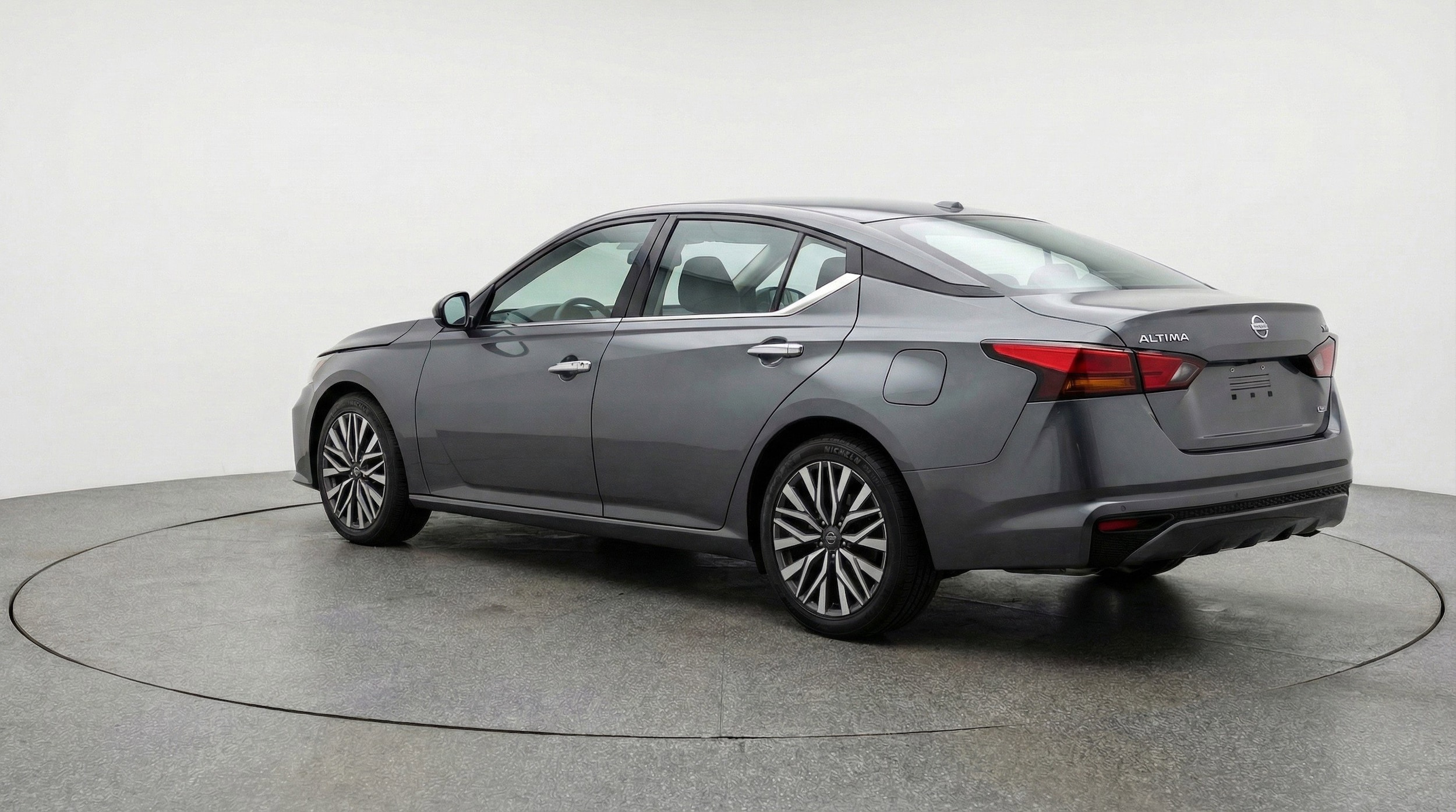 Thumbnail: 2025 Nissan Altima - 6