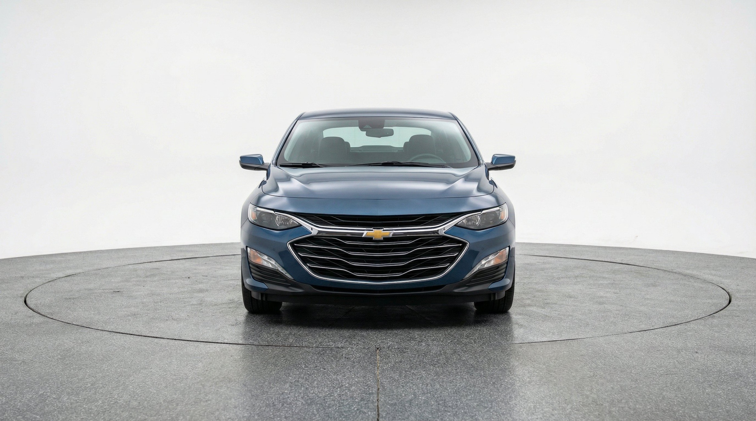 Thumbnail: 2024 Chevrolet Malibu - 2