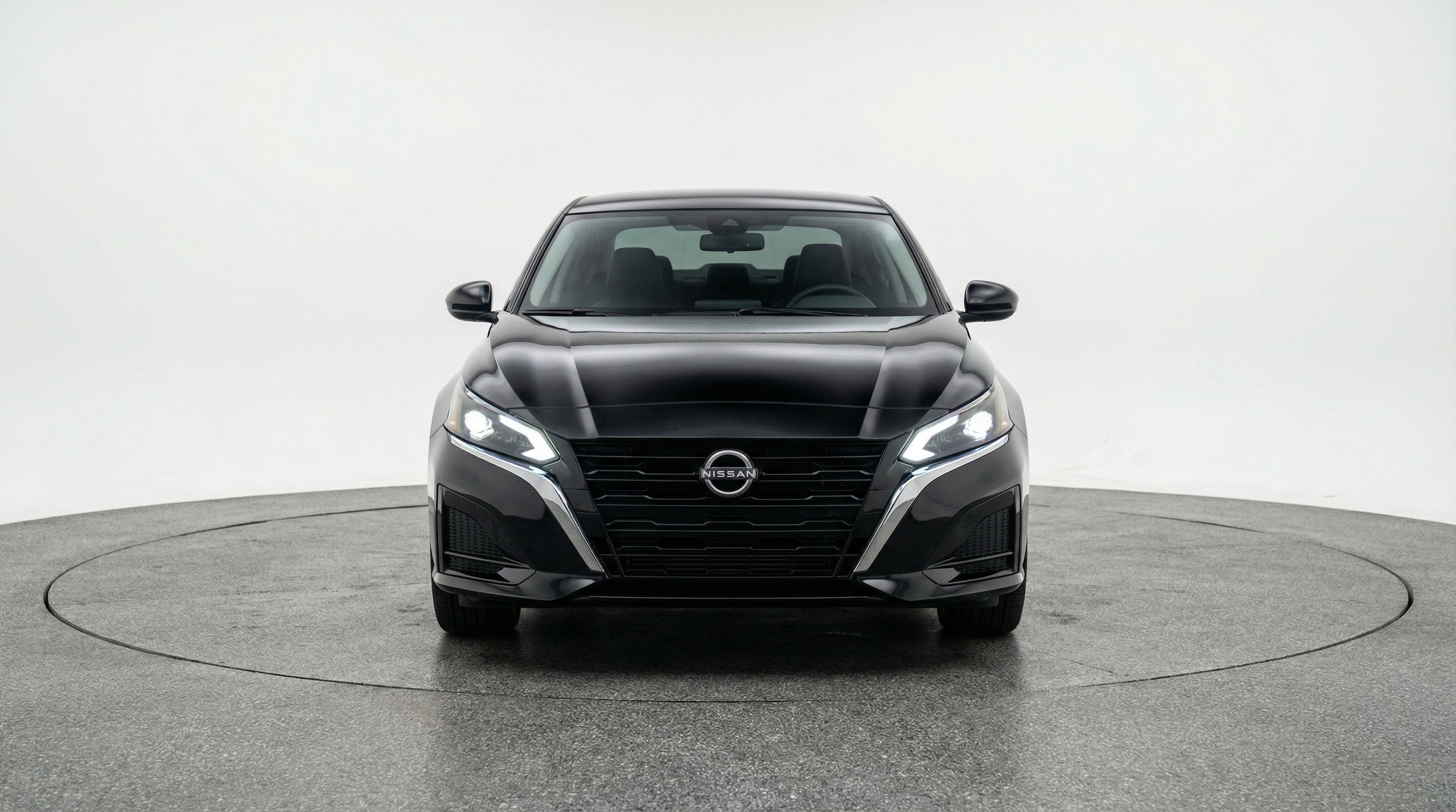 Thumbnail: 2025 Nissan Altima - 2