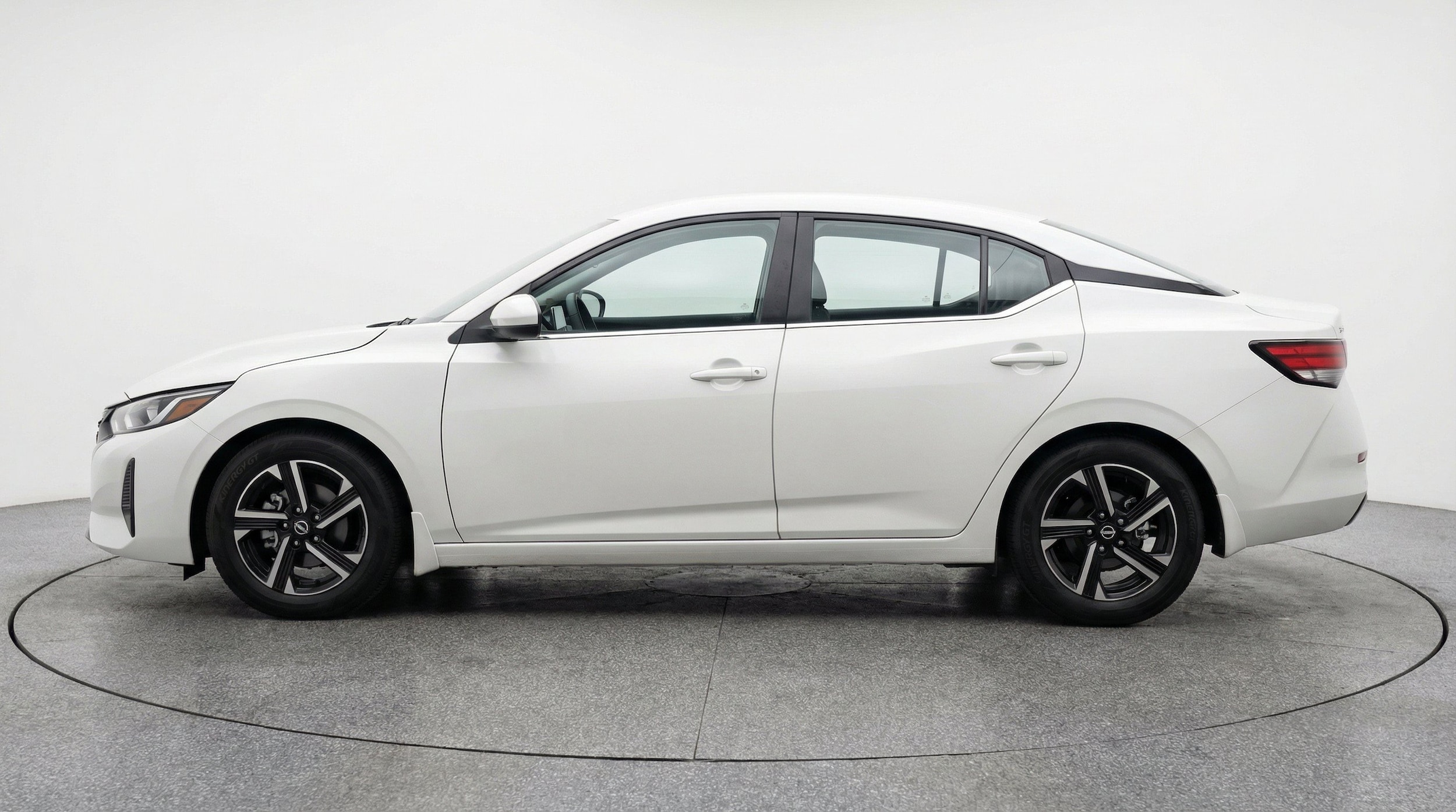Thumbnail: 2025 Nissan Sentra - 5