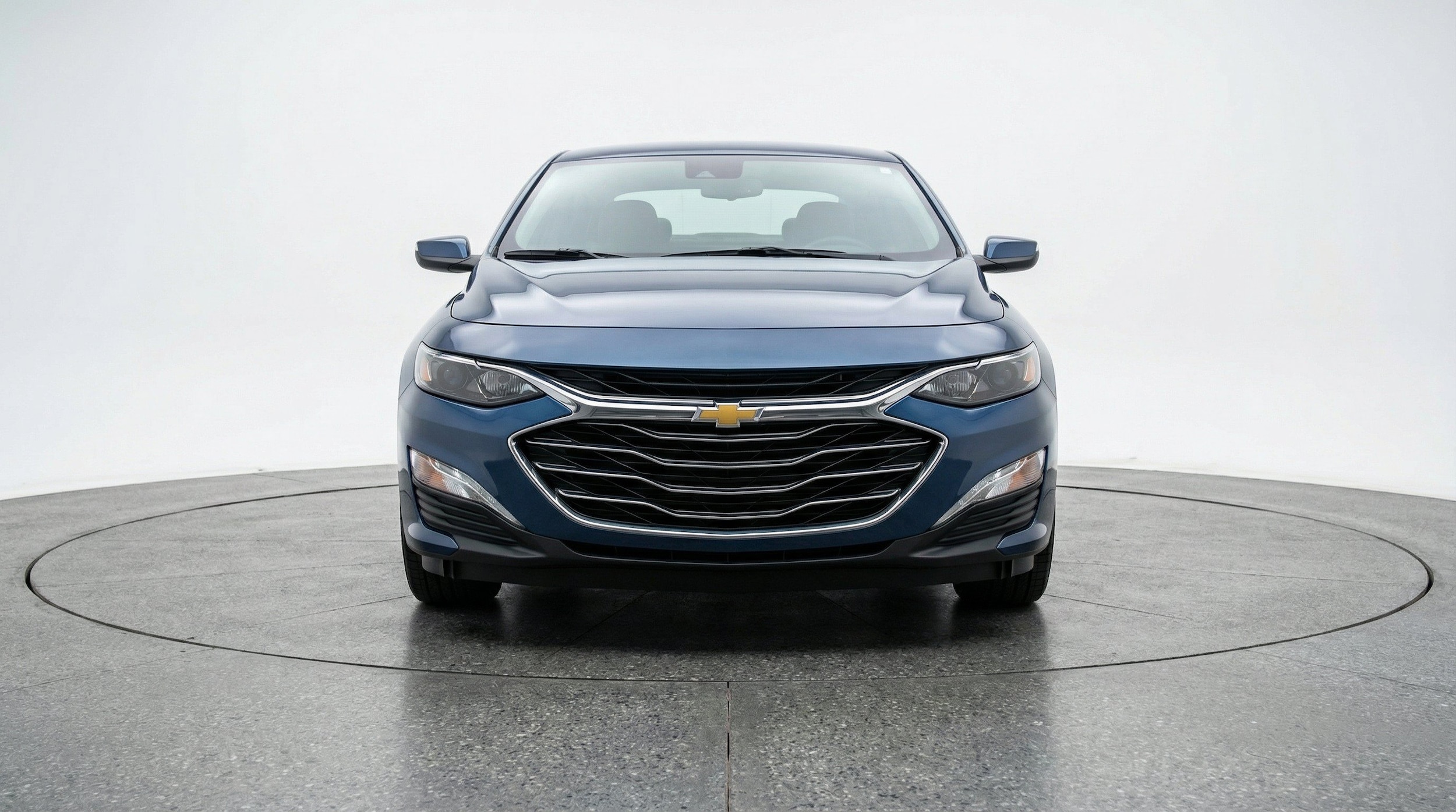 Thumbnail: 2024 Chevrolet Malibu - 2