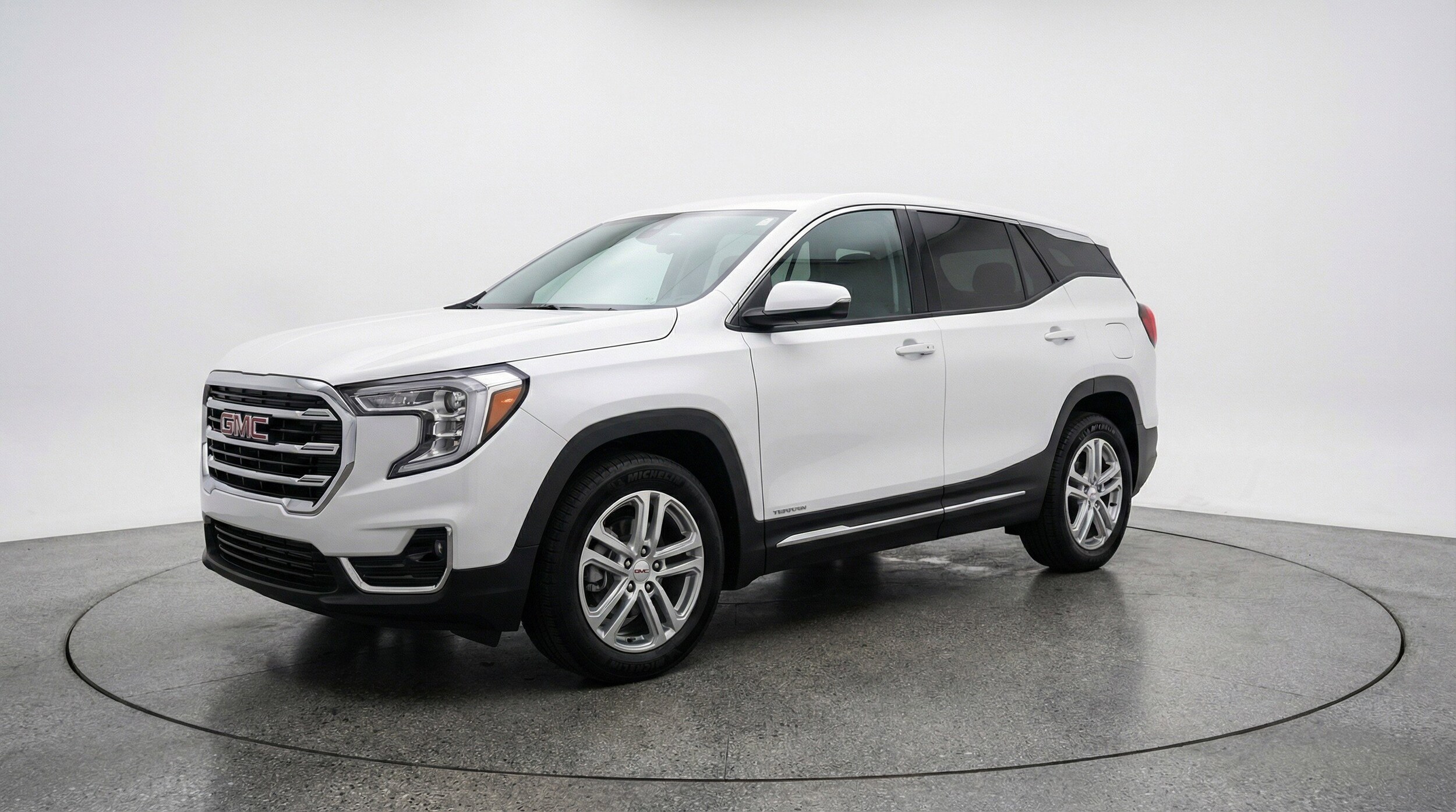 Thumbnail: 2024 GMC Terrain - 3