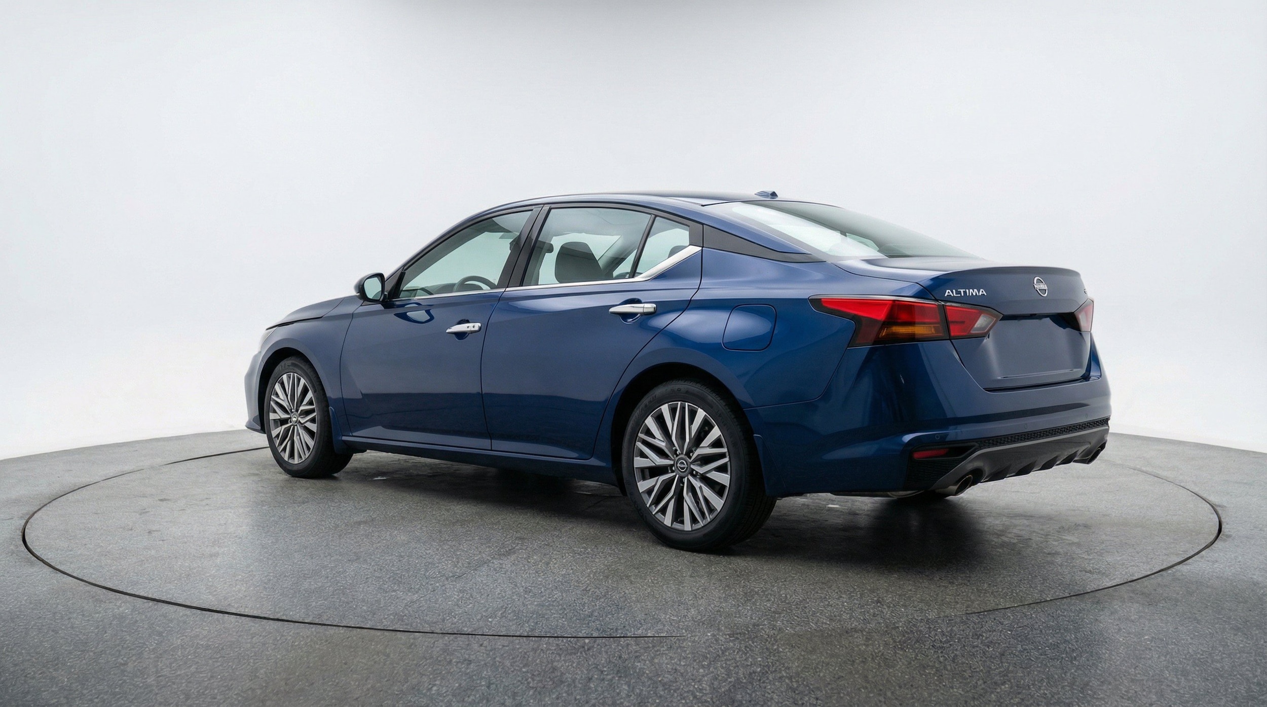 Thumbnail: 2025 Nissan Altima - 6