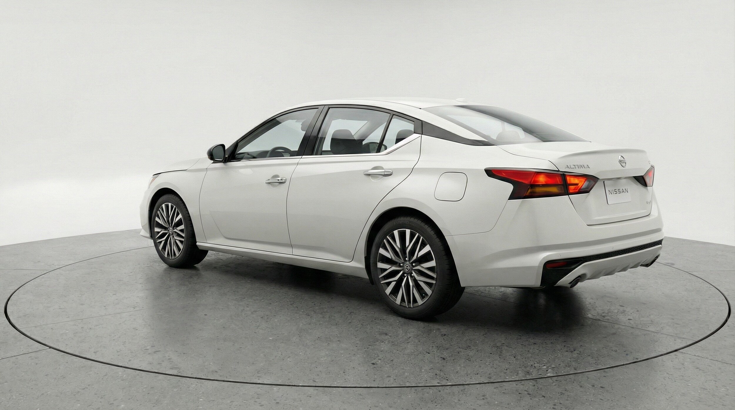 Thumbnail: 2025 Nissan Altima - 6