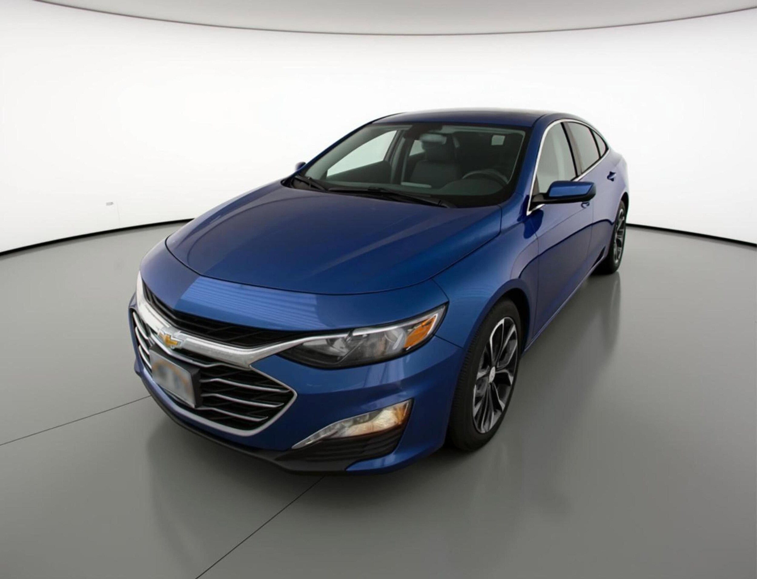 Thumbnail: 2024 Chevrolet Malibu - 3
