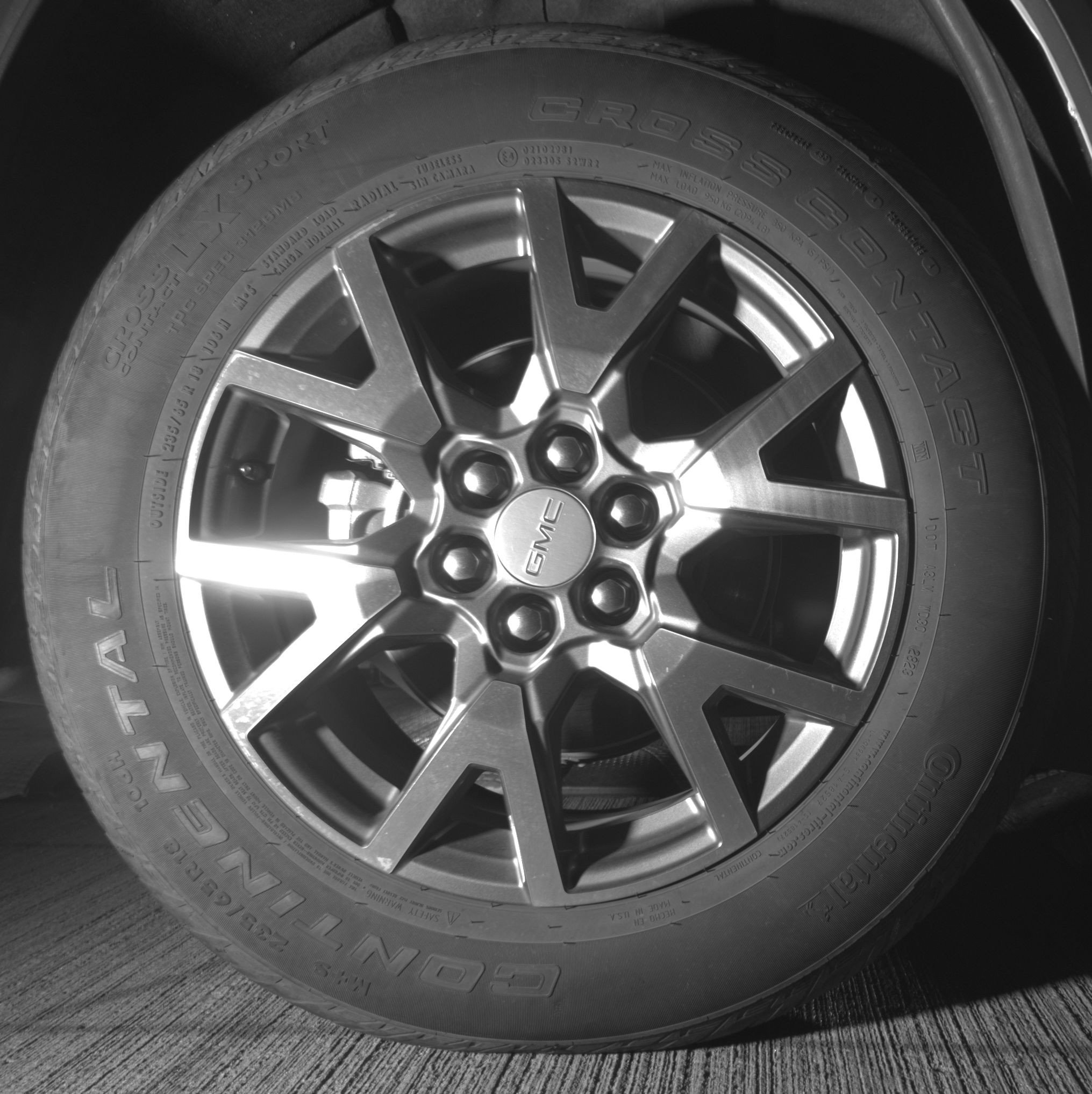 Thumbnail: 2023 GMC Acadia - 15