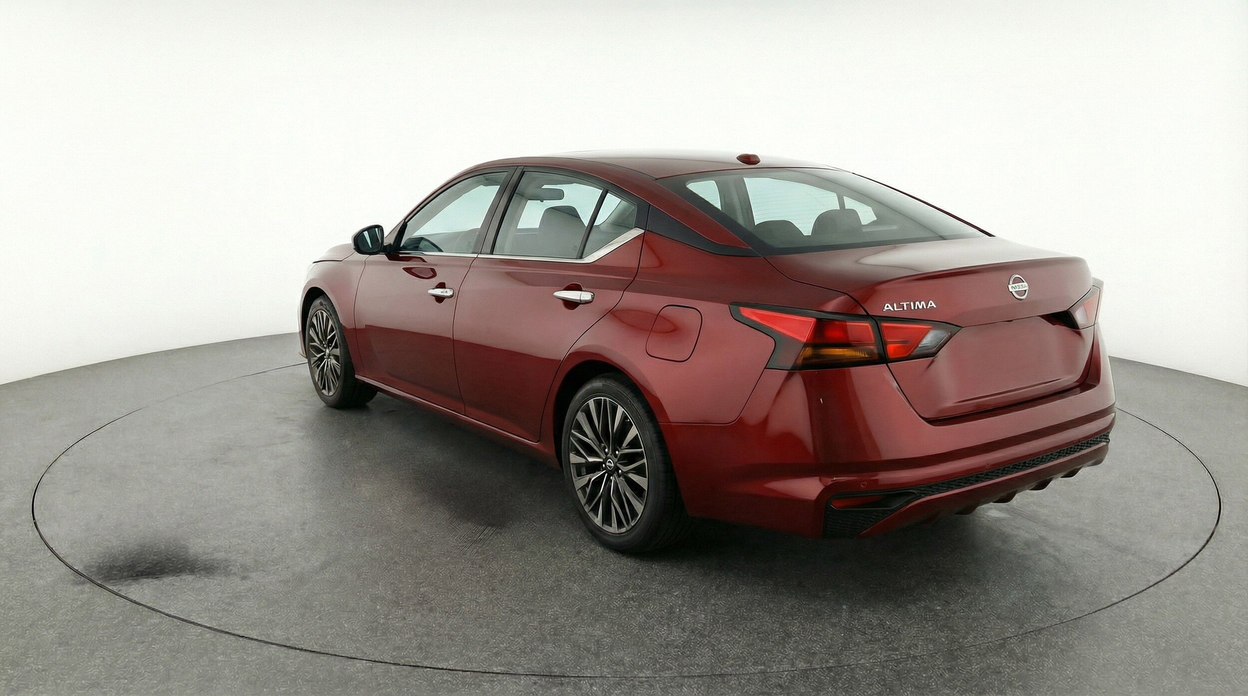 Thumbnail: 2025 Nissan Altima - 6