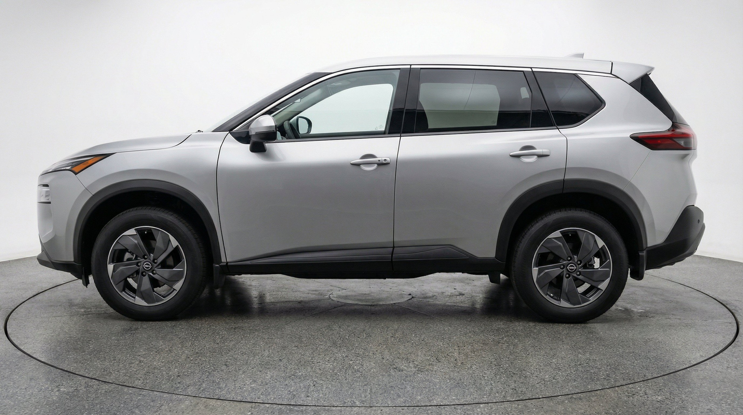 Thumbnail: 2025 Nissan Rogue - 5