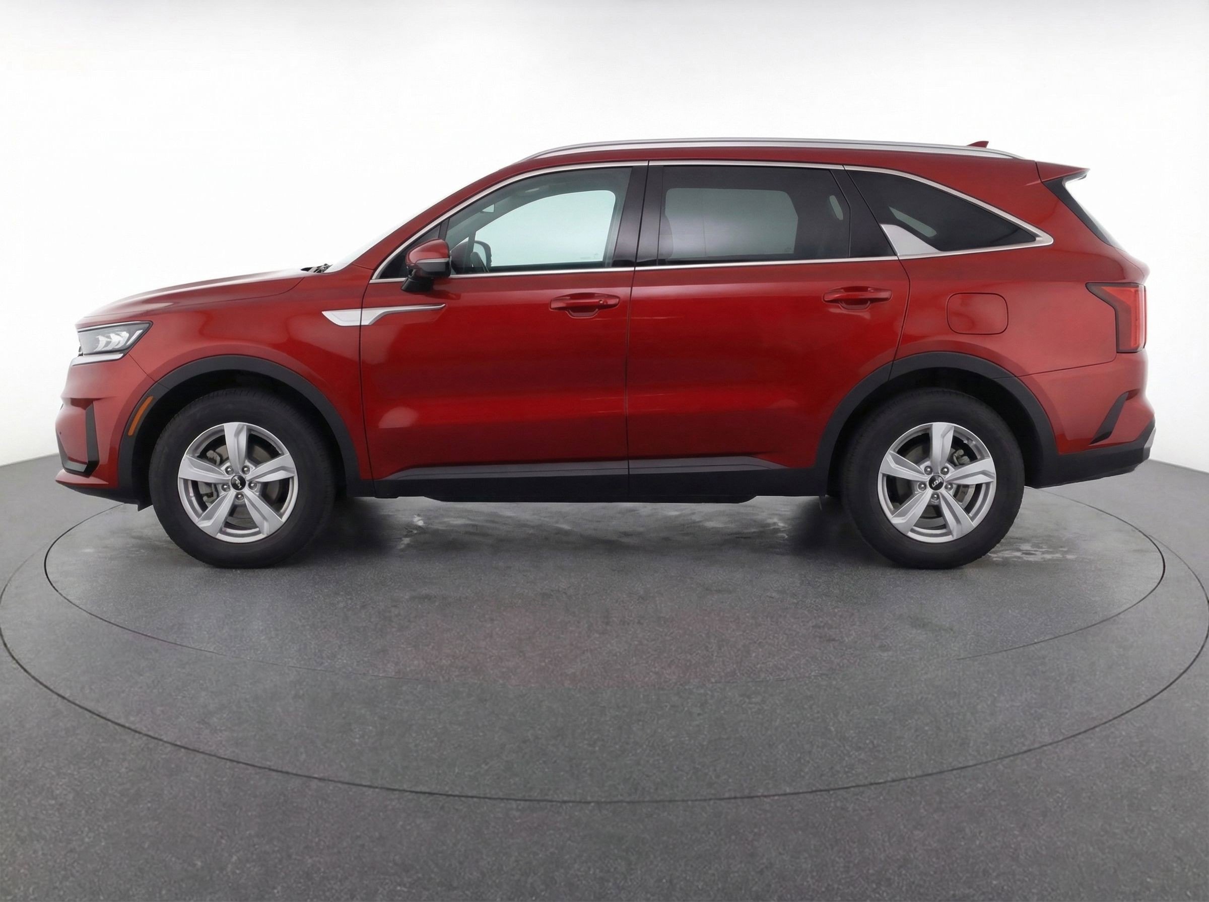 Thumbnail: 2023 Kia Sorento - 11