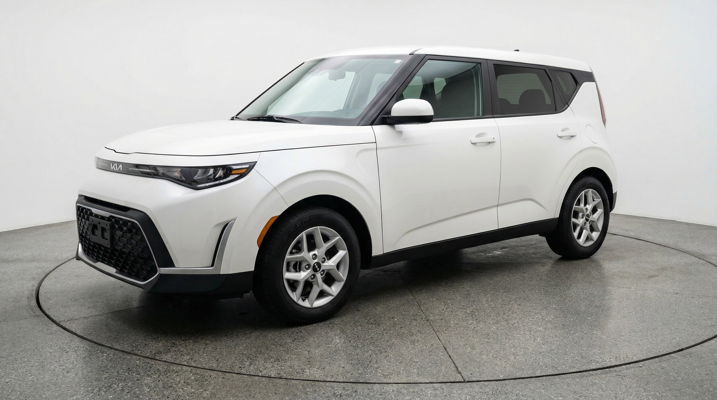 Thumbnail: 2025 Kia Soul - 3