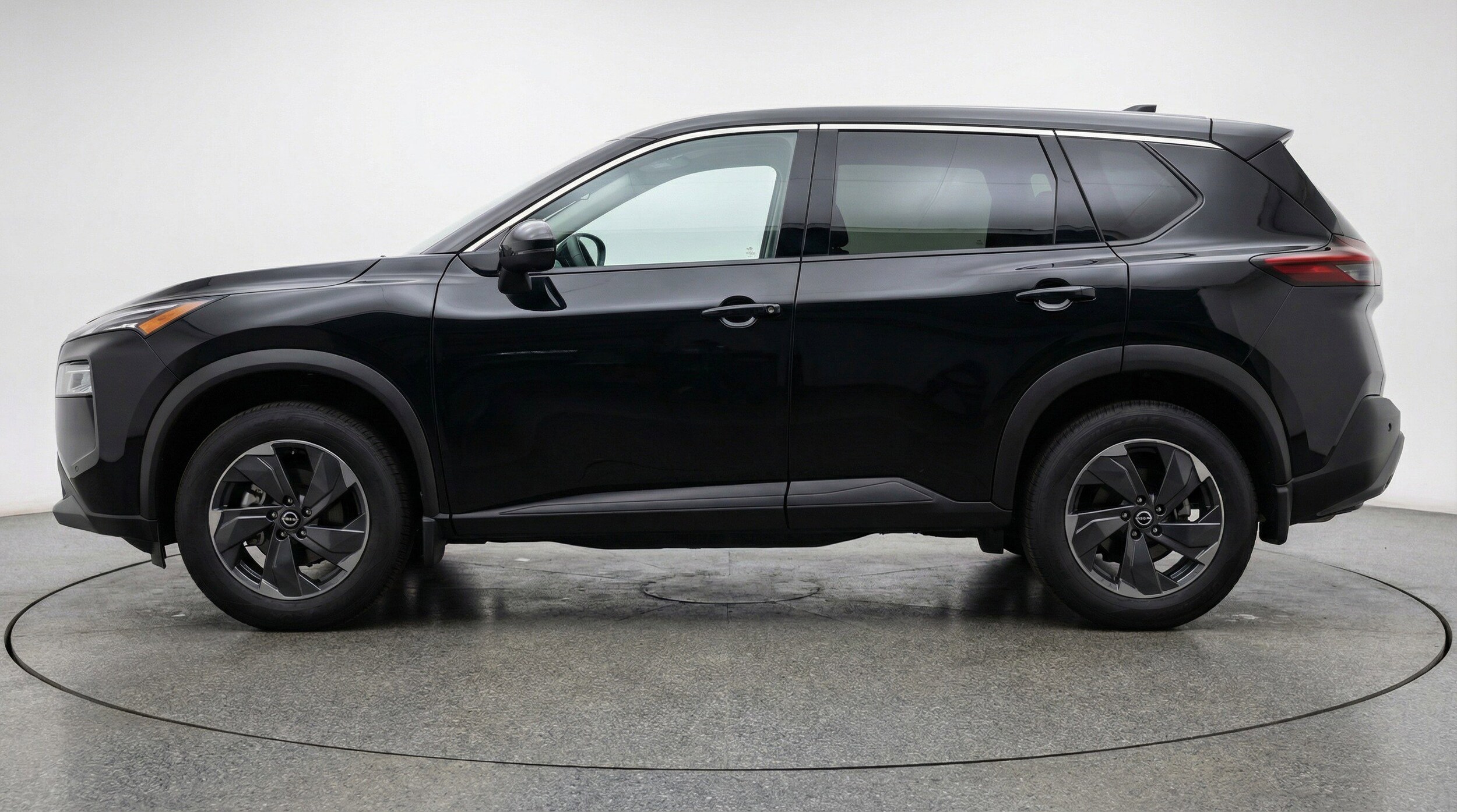 Thumbnail: 2025 Nissan Rogue - 5