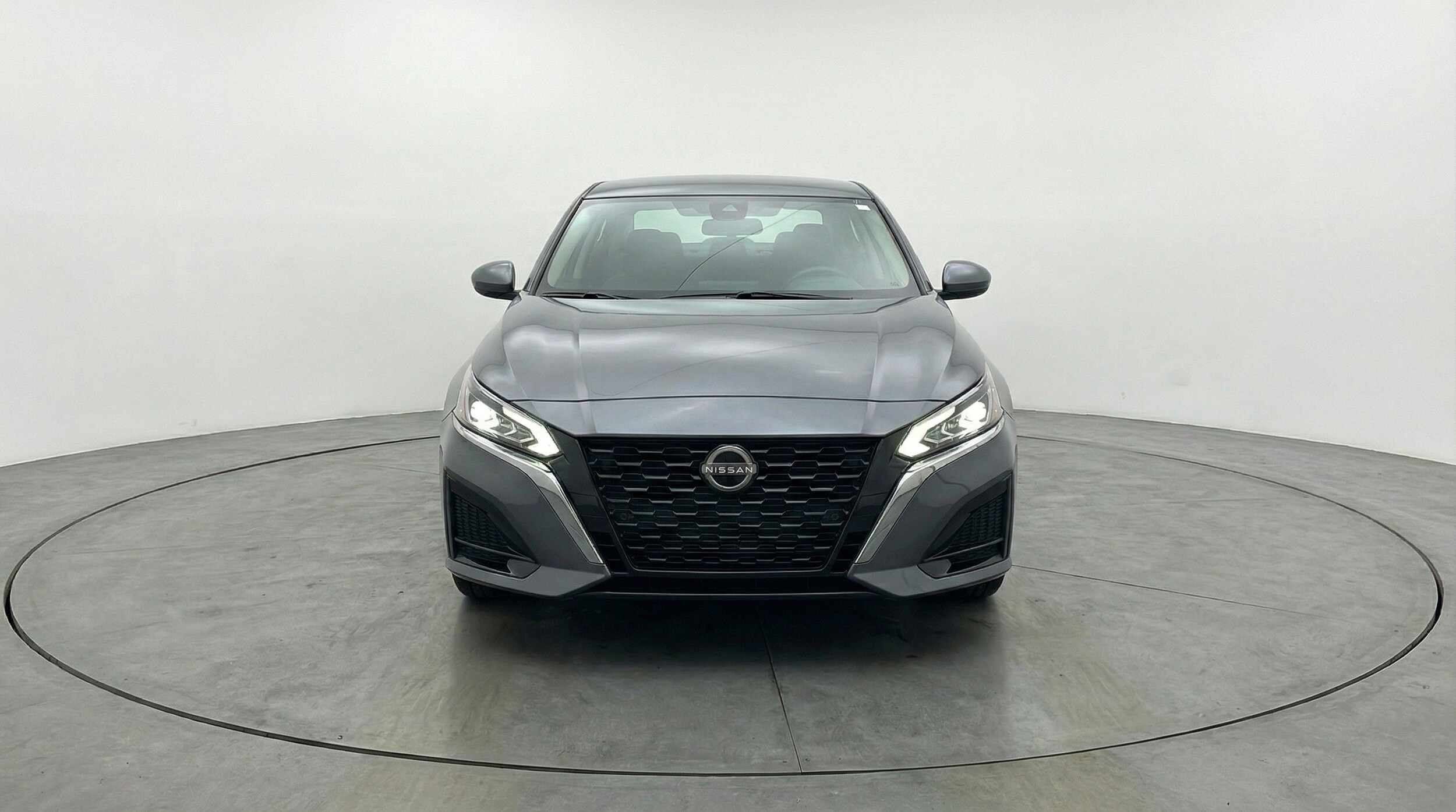 Thumbnail: 2025 Nissan Altima - 2