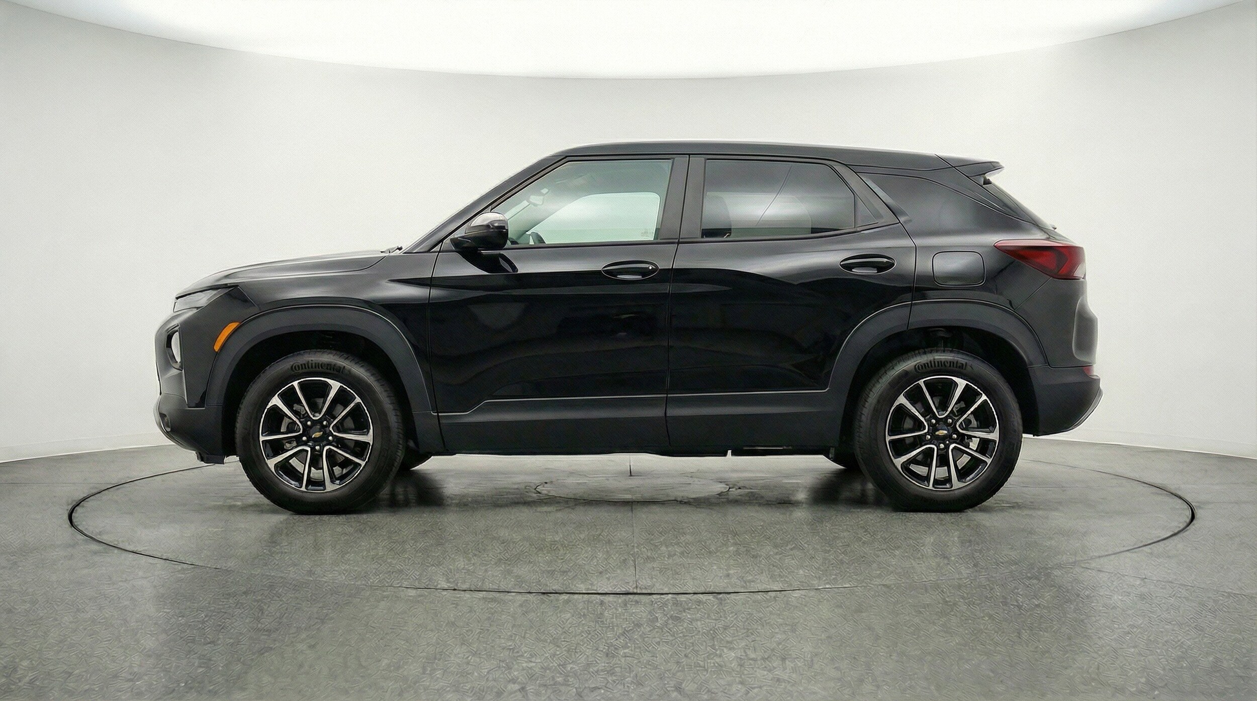 Thumbnail: 2025 Chevrolet TrailBlazer - 5