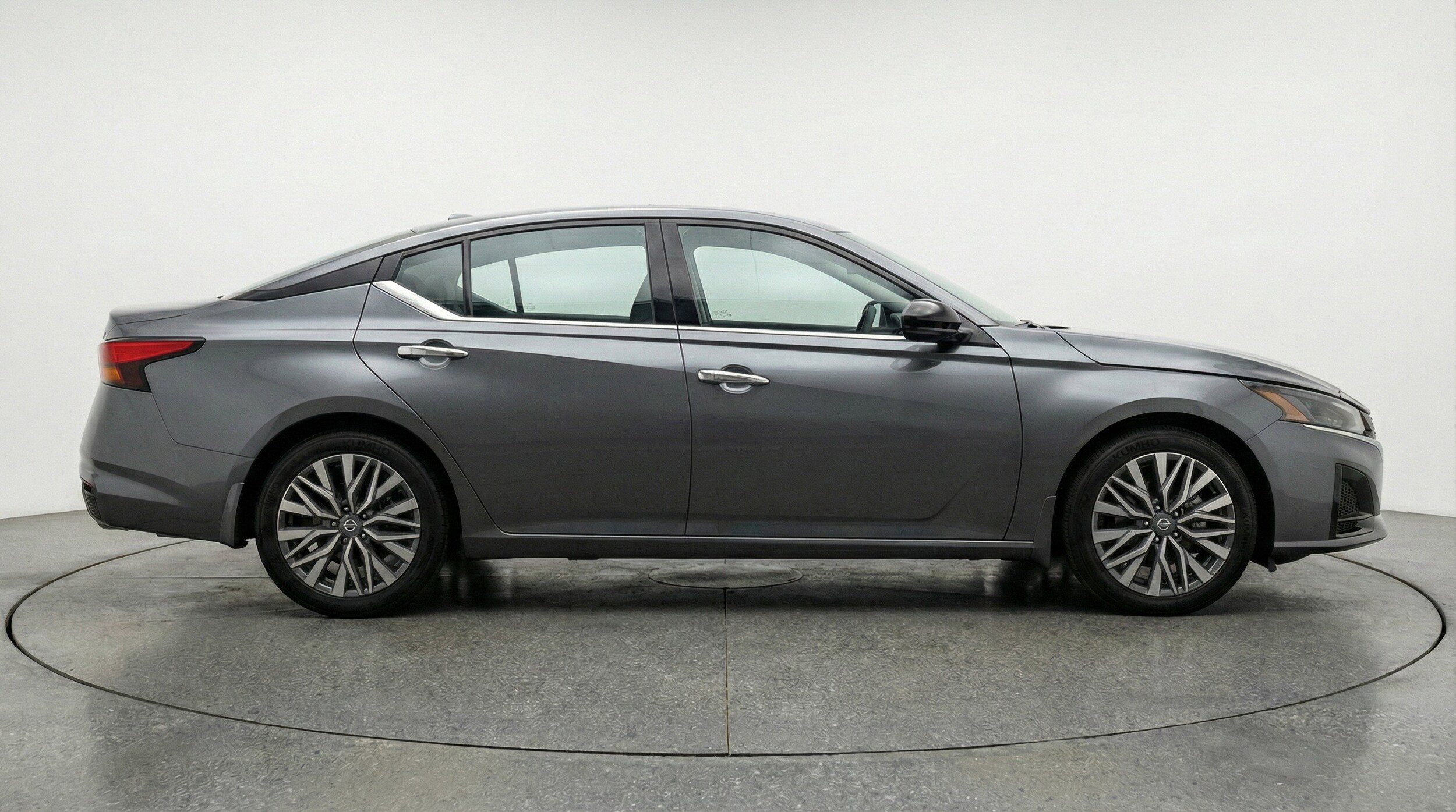 Thumbnail: 2025 Nissan Altima - 11