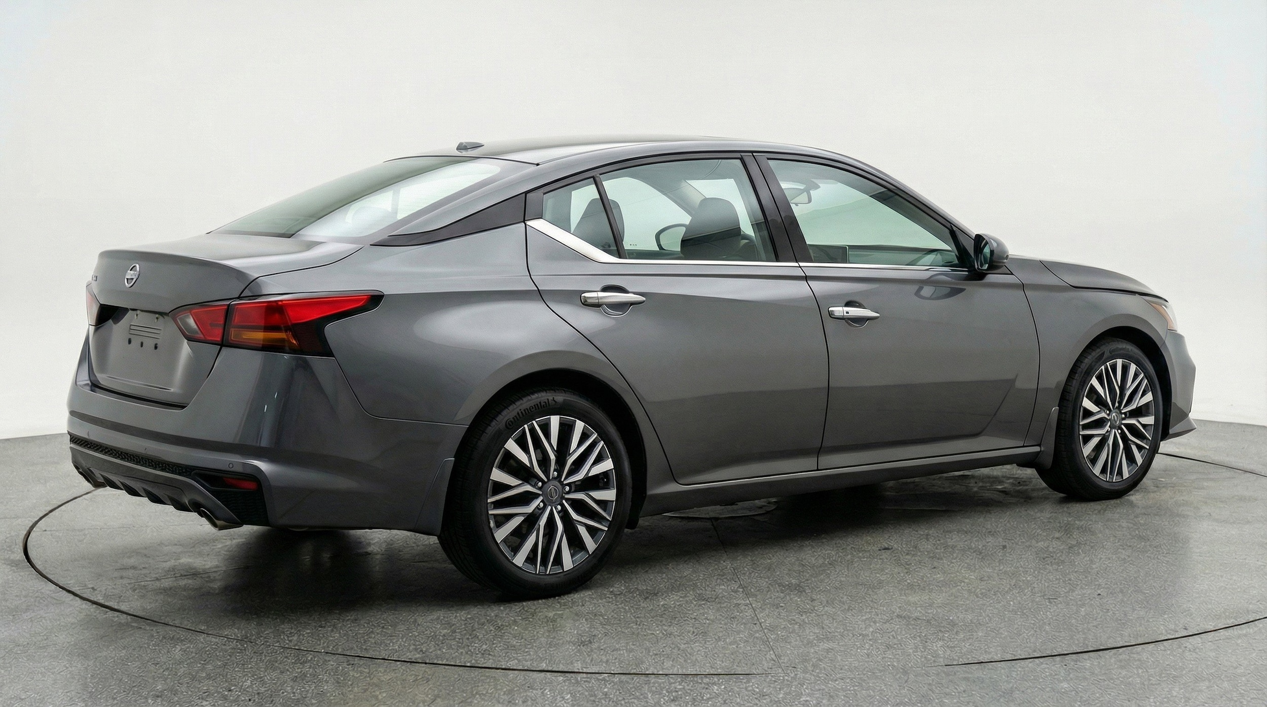 Thumbnail: 2025 Nissan Altima - 9