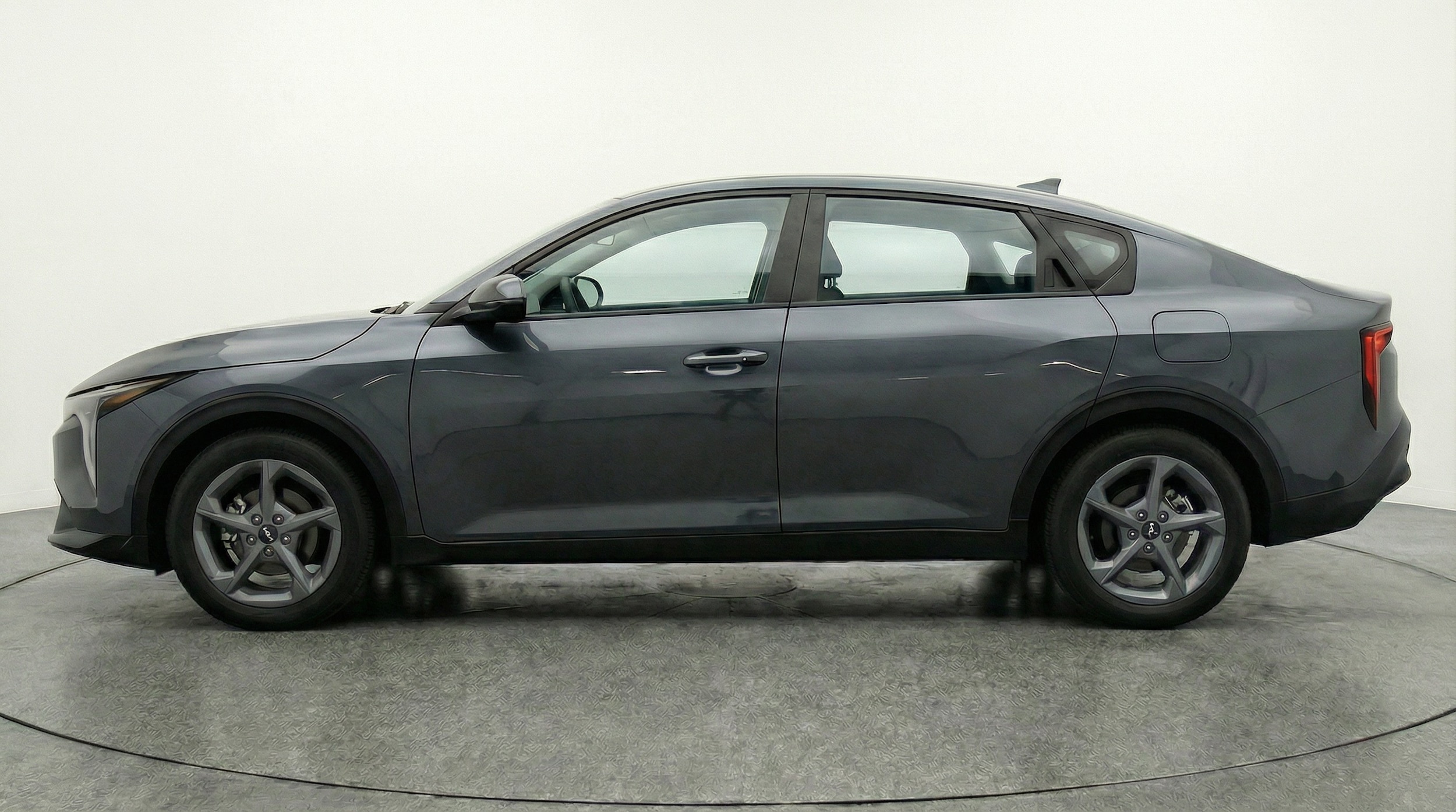 Thumbnail: 2025 Kia K4 - 4