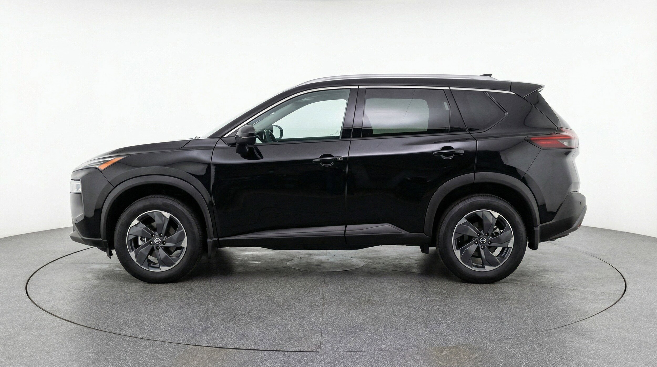 Thumbnail: 2025 Nissan Rogue - 5