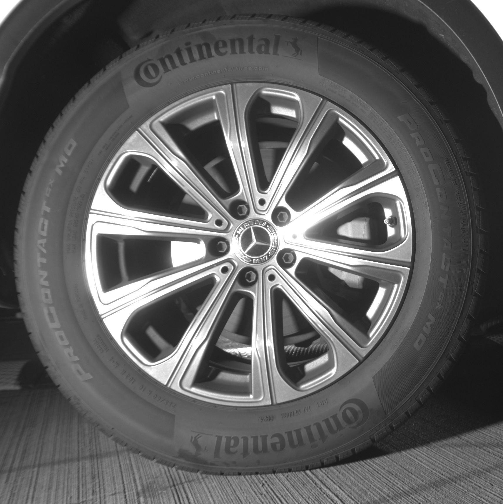 Thumbnail: 2024 Mercedes-Benz GLC - 15