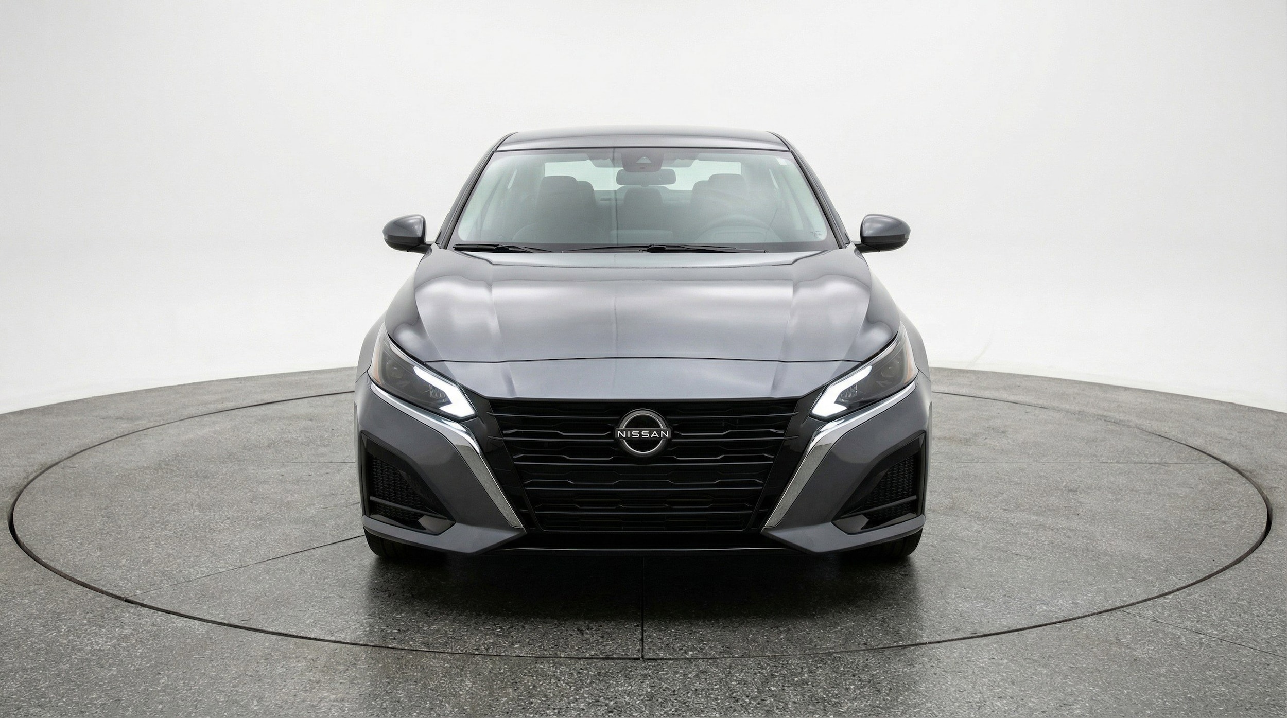 Thumbnail: 2025 Nissan Altima - 2