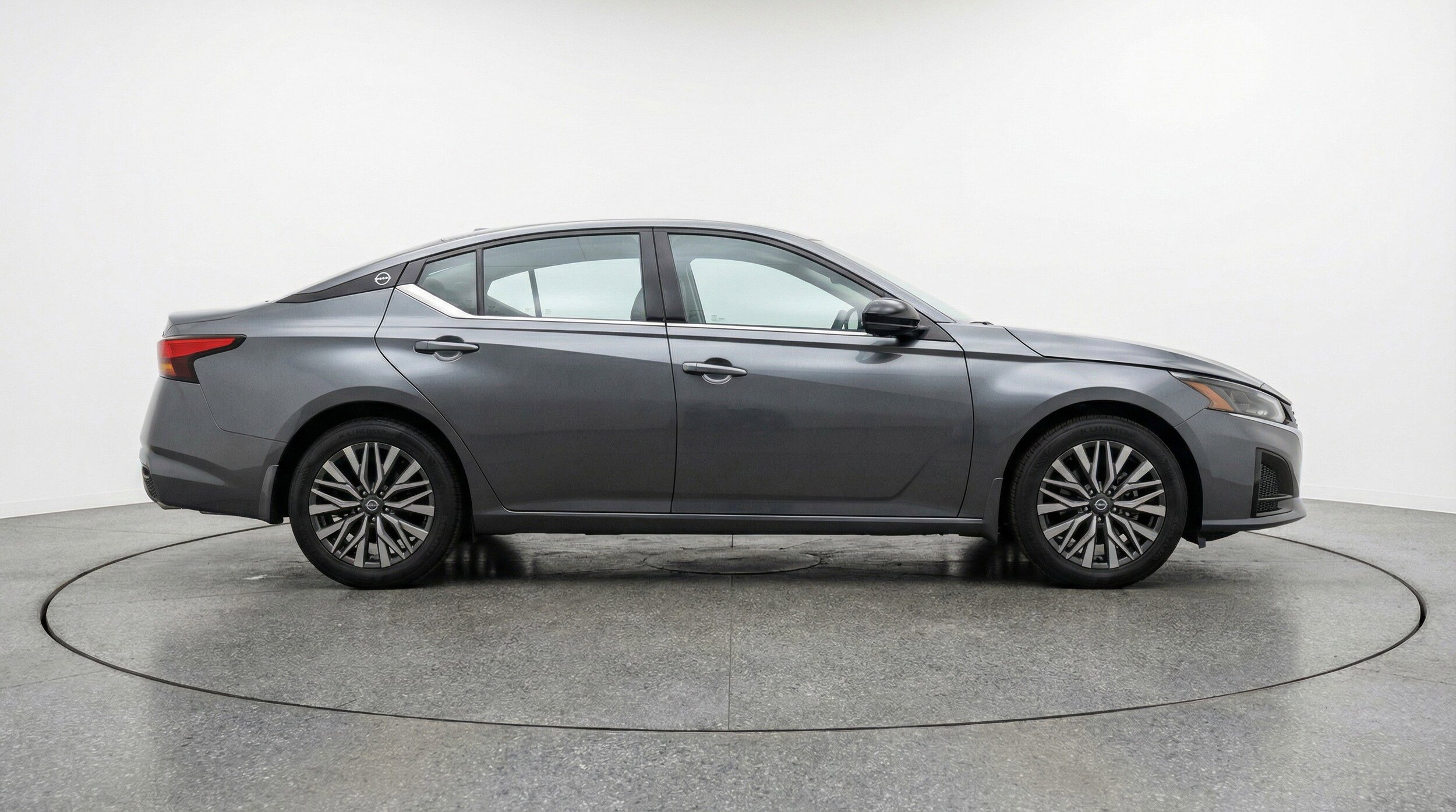 Thumbnail: 2025 Nissan Altima - 11