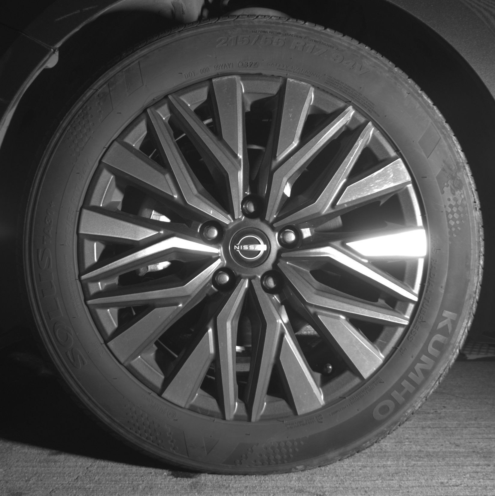 Thumbnail: 2025 Nissan Altima - 12