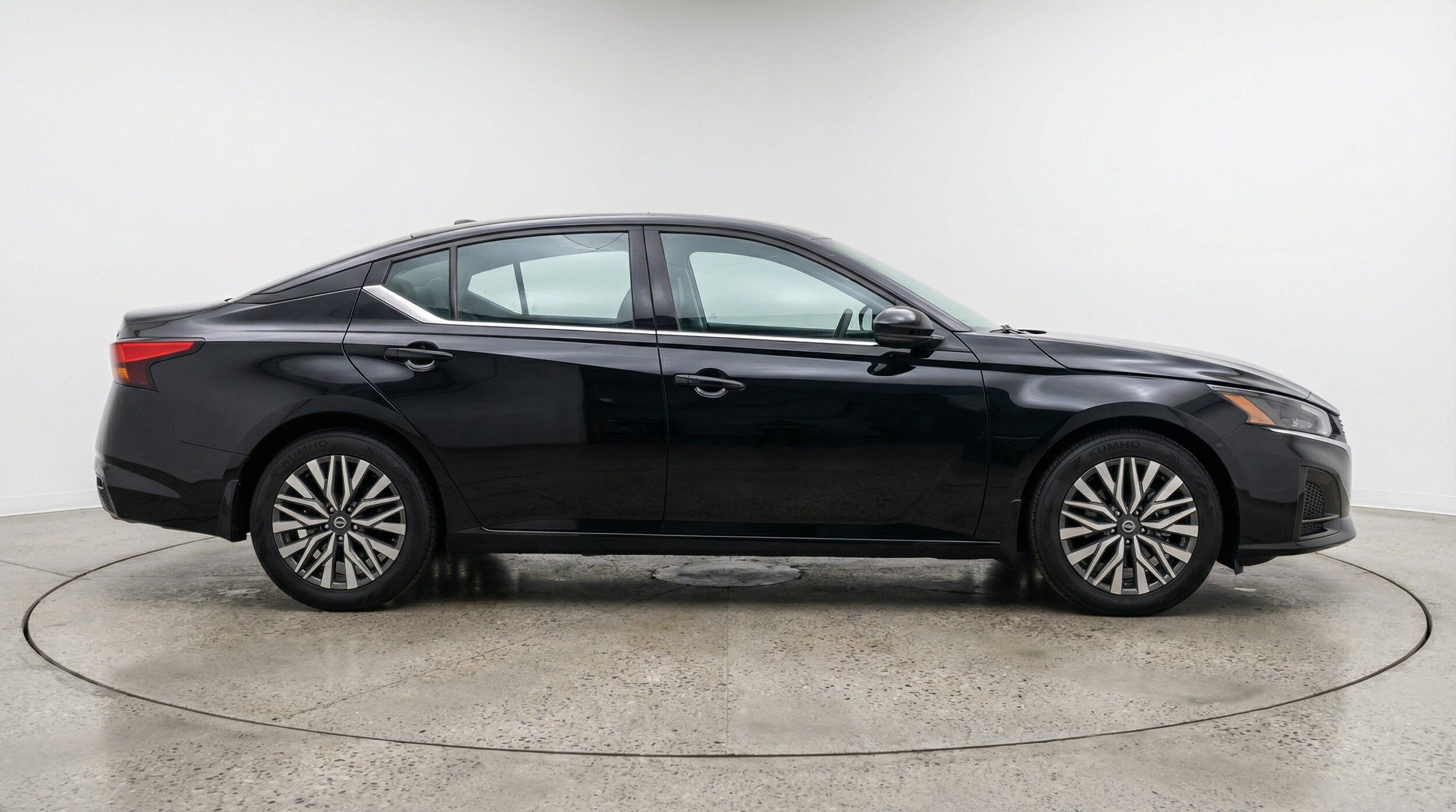 Thumbnail: 2025 Nissan Altima - 11