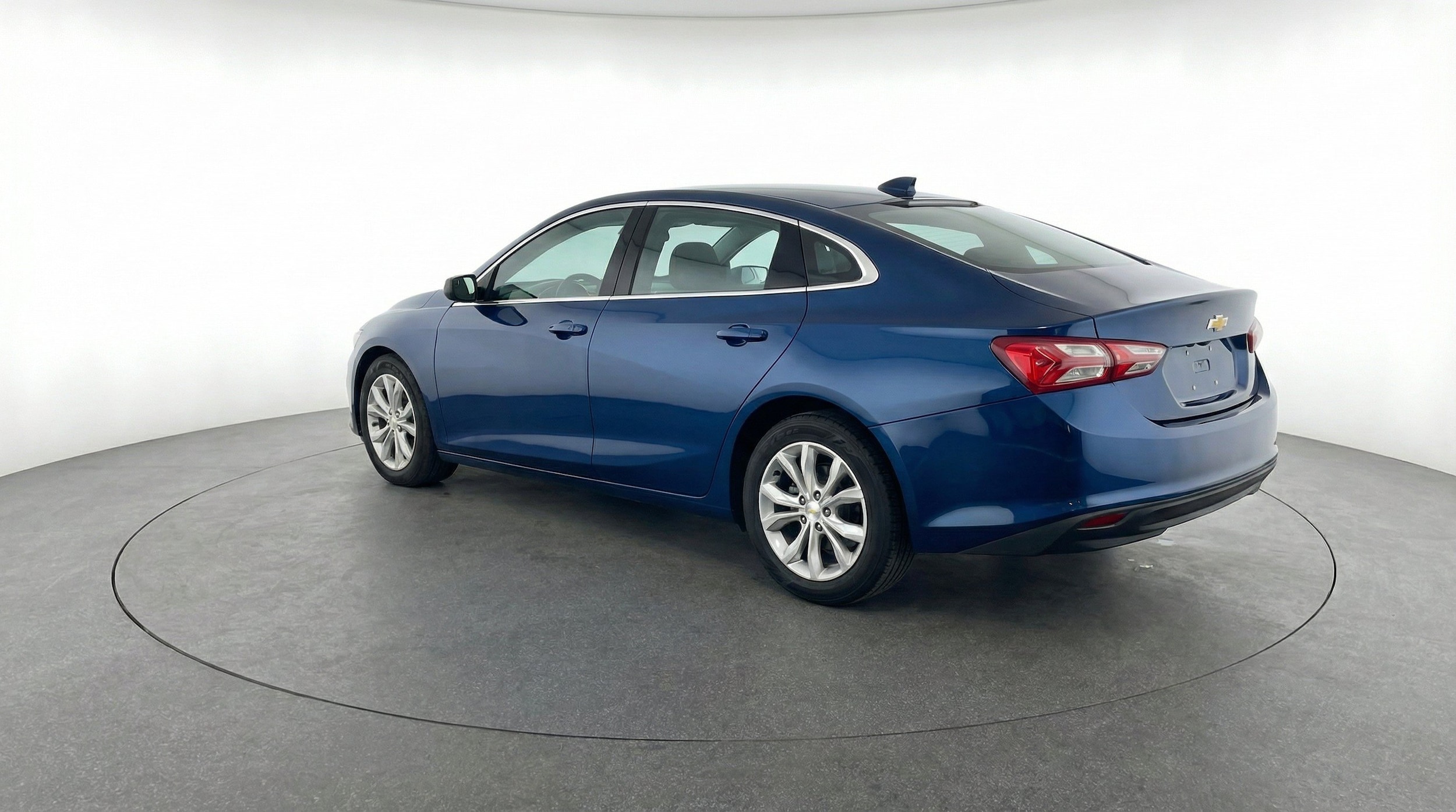 Thumbnail: 2024 Chevrolet Malibu - 6