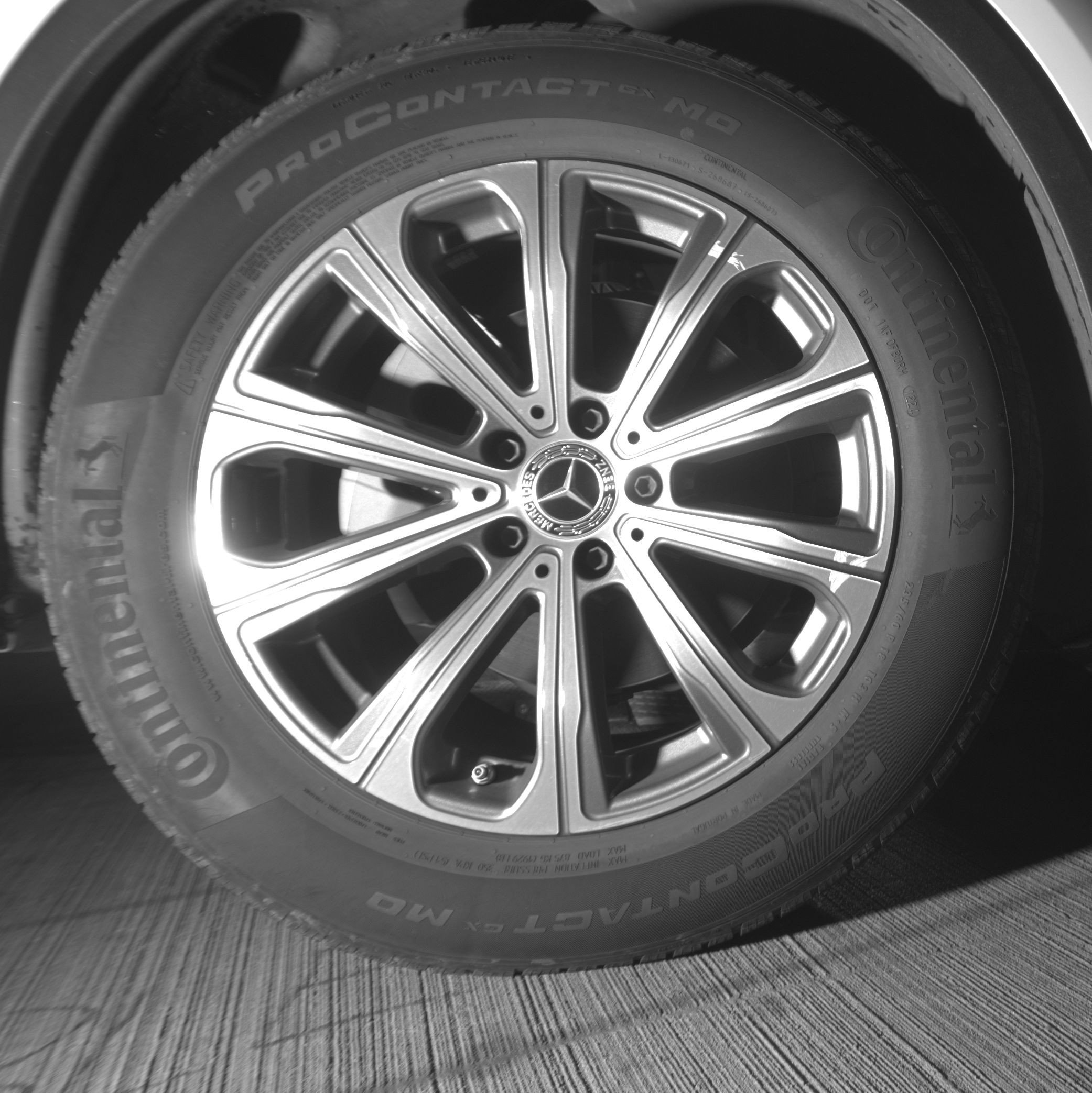 Thumbnail: 2024 Mercedes-Benz GLC - 13