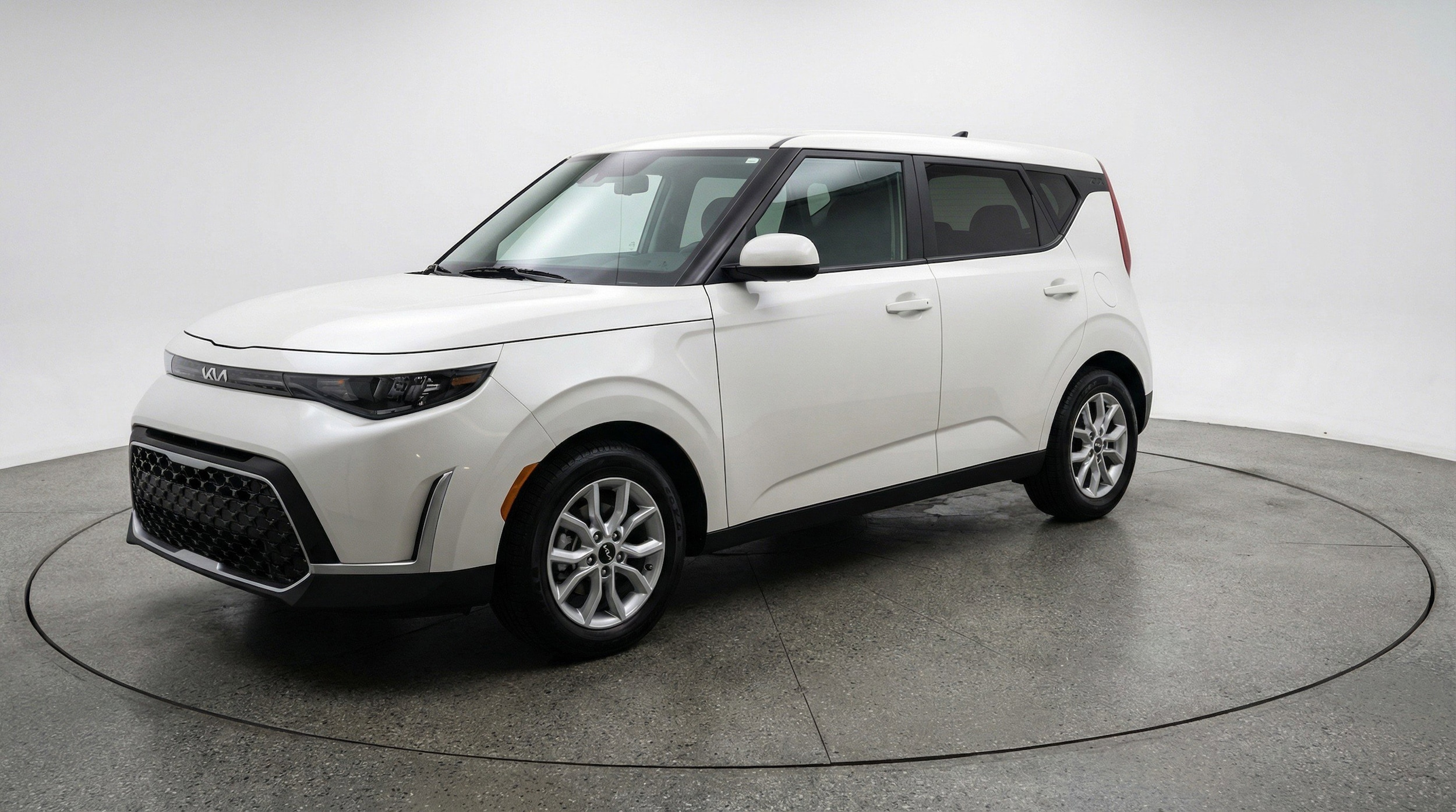Thumbnail: 2025 Kia Soul - 3