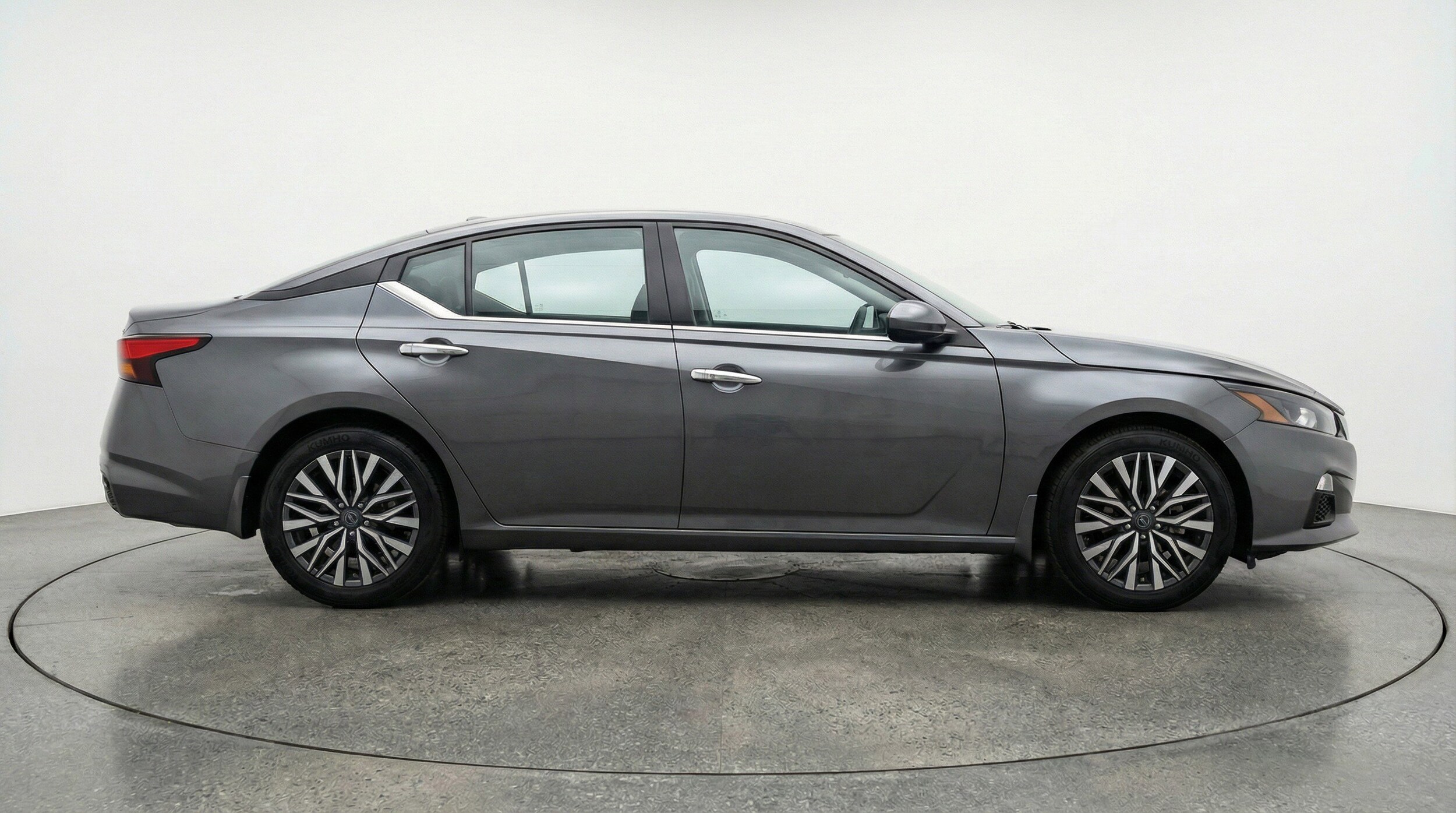 Thumbnail: 2025 Nissan Altima - 11