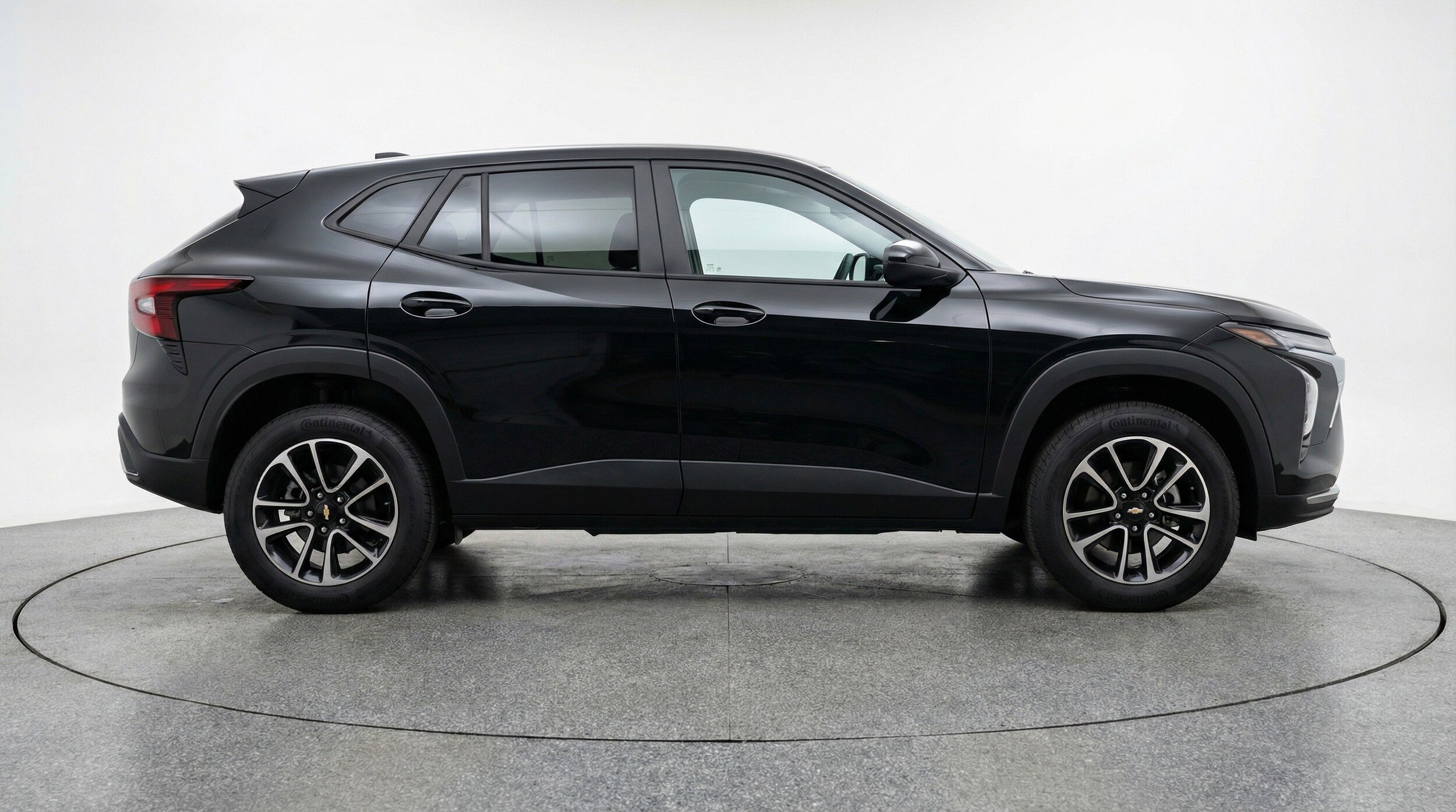 Thumbnail: 2025 Chevrolet TrailBlazer - 11