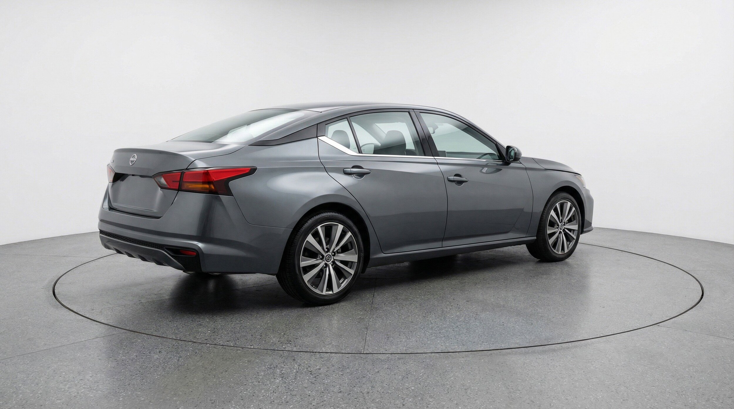 Thumbnail: 2025 Nissan Altima - 9